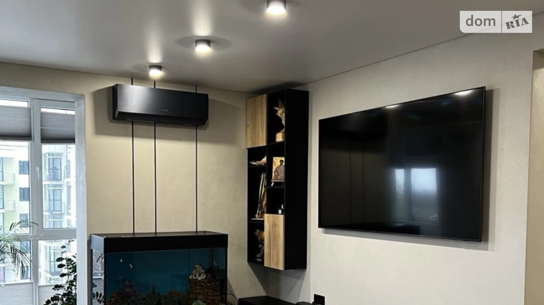 2-комнатная квартира 71.1 кв. м в Луцке, ул. Владимира Ивасюка(Даньшина), 14В - фото 3