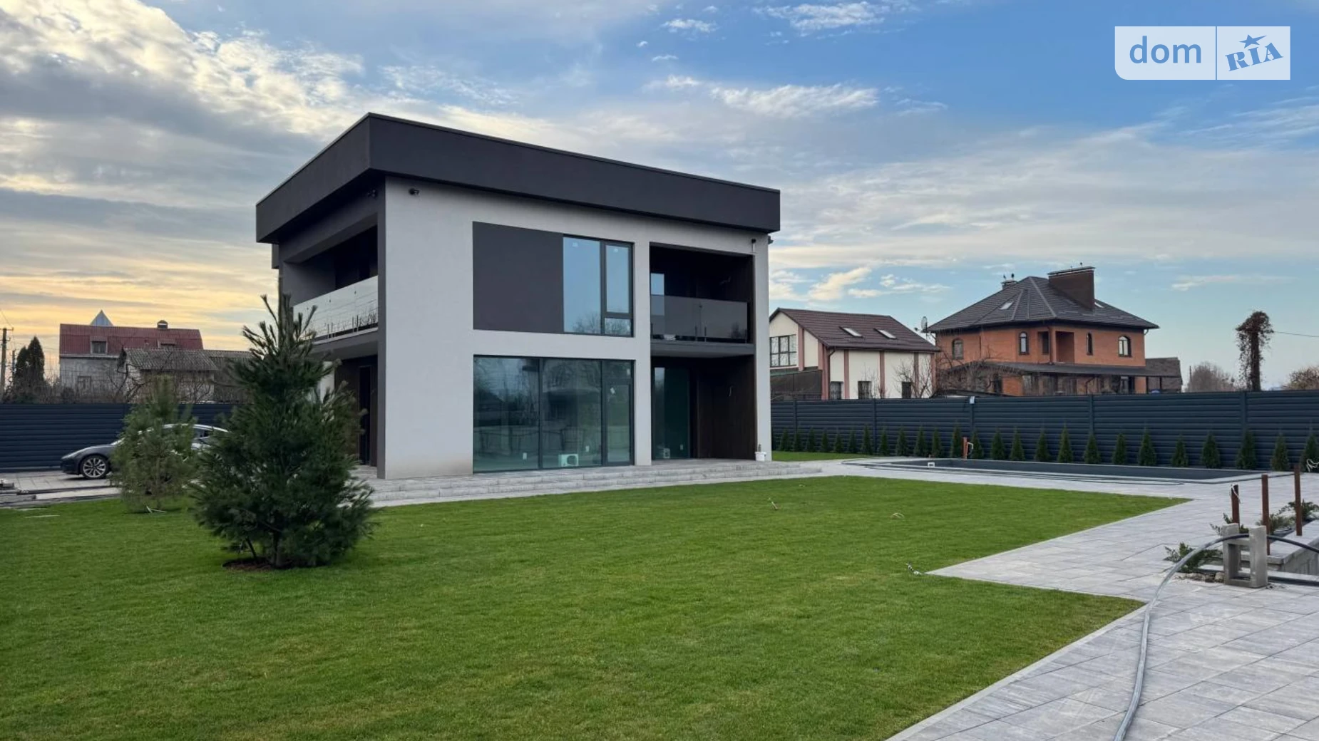 Продается дом на 2 этажа 185 кв. м с балконом, цена: 350000 $ - фото 3