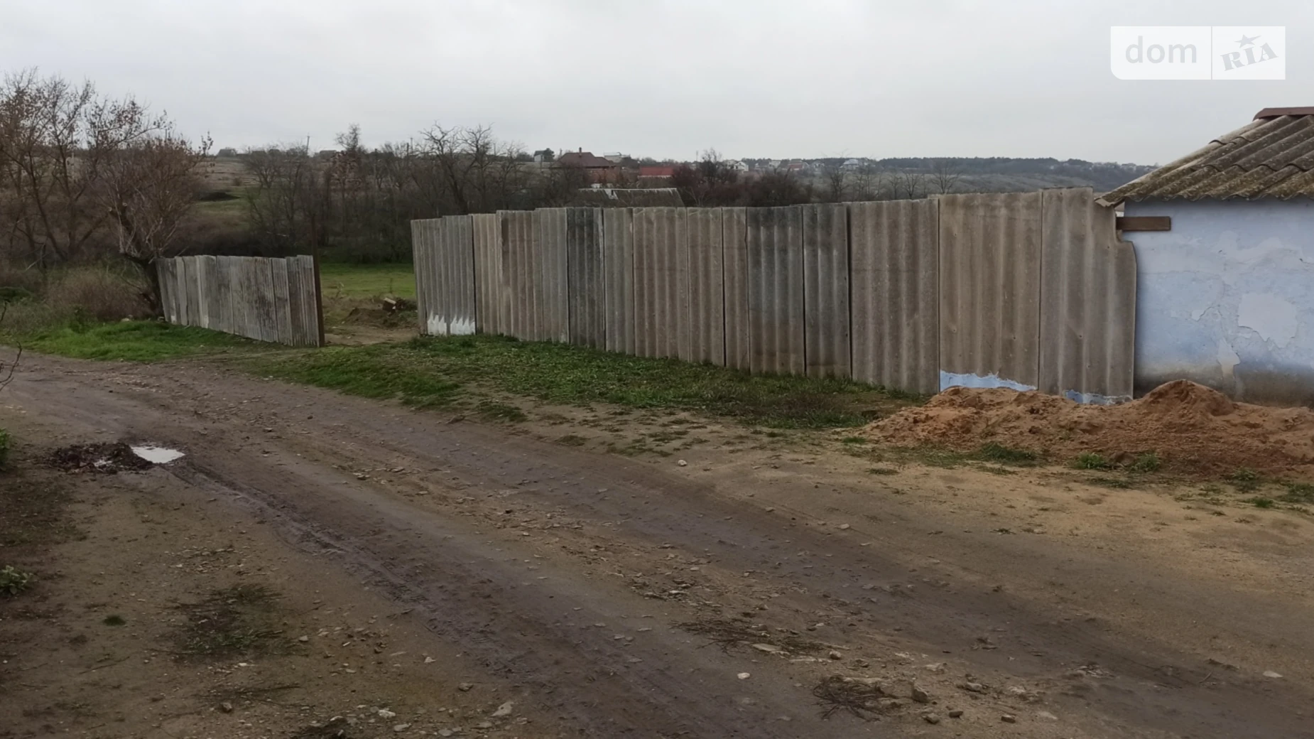 Продается одноэтажный дом 160 кв. м с мансардой, цена: 29500 $ - фото 3