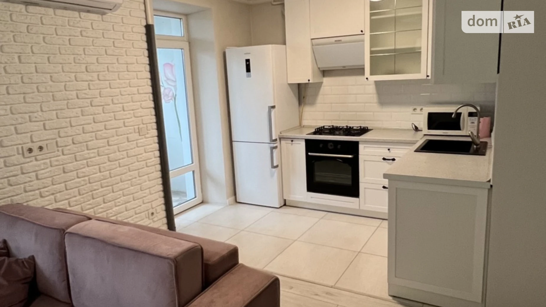 Продается 1-комнатная квартира 35.8 кв. м в Смеле - фото 3