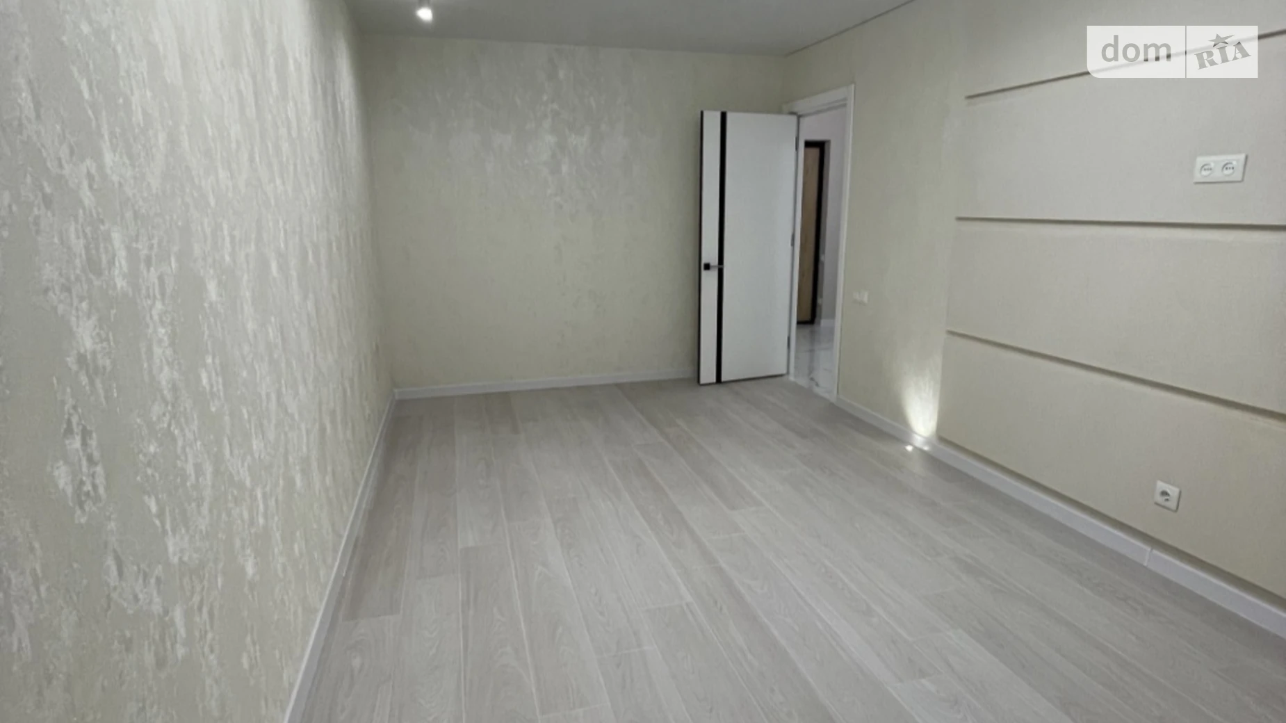 Продается 1-комнатная квартира 44 кв. м в Зарванцах, ул. Одесская, 7 - фото 3