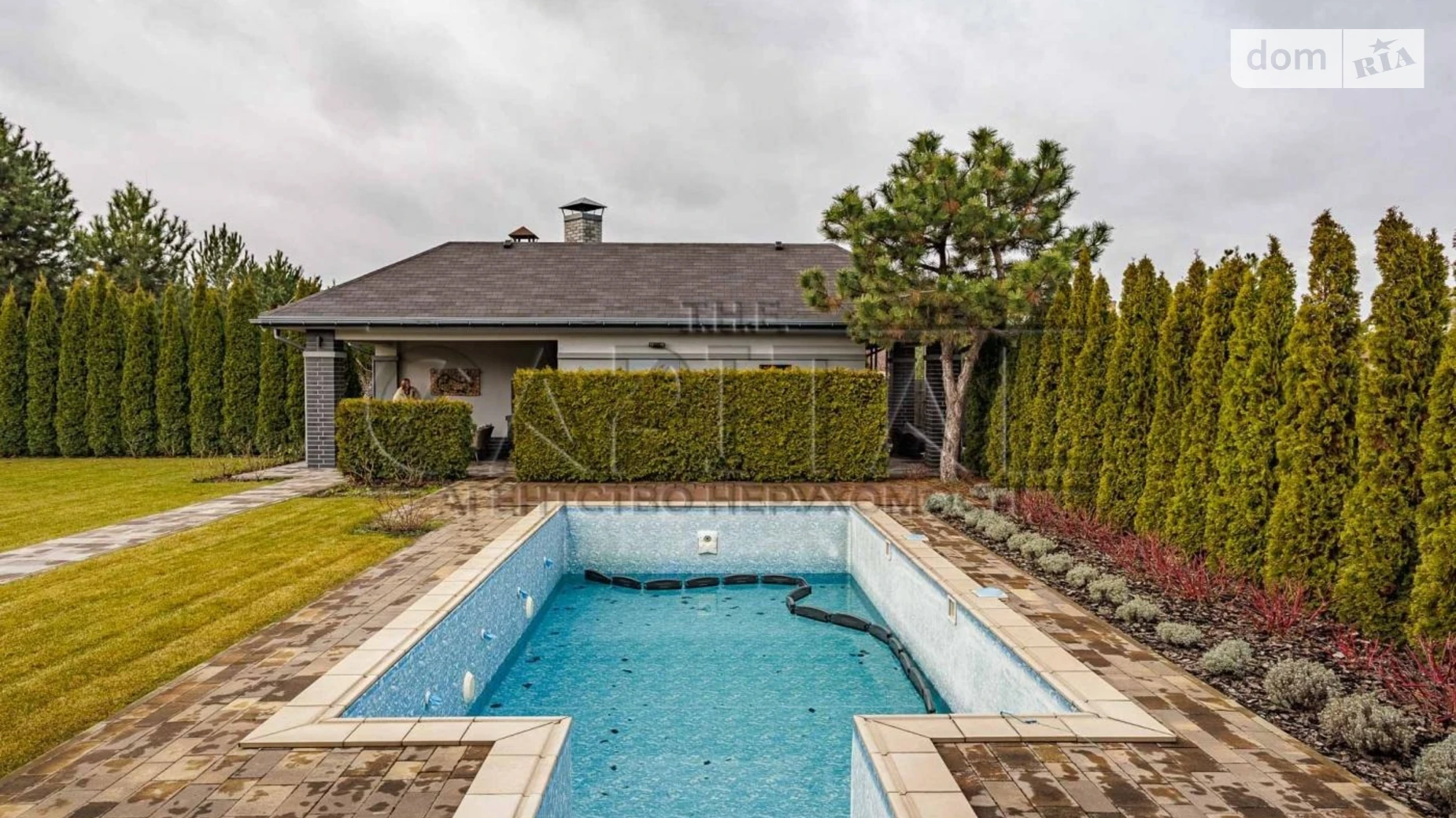 Продается одноэтажный дом 148.2 кв. м с баней/сауной, цена: 435000 $ - фото 3