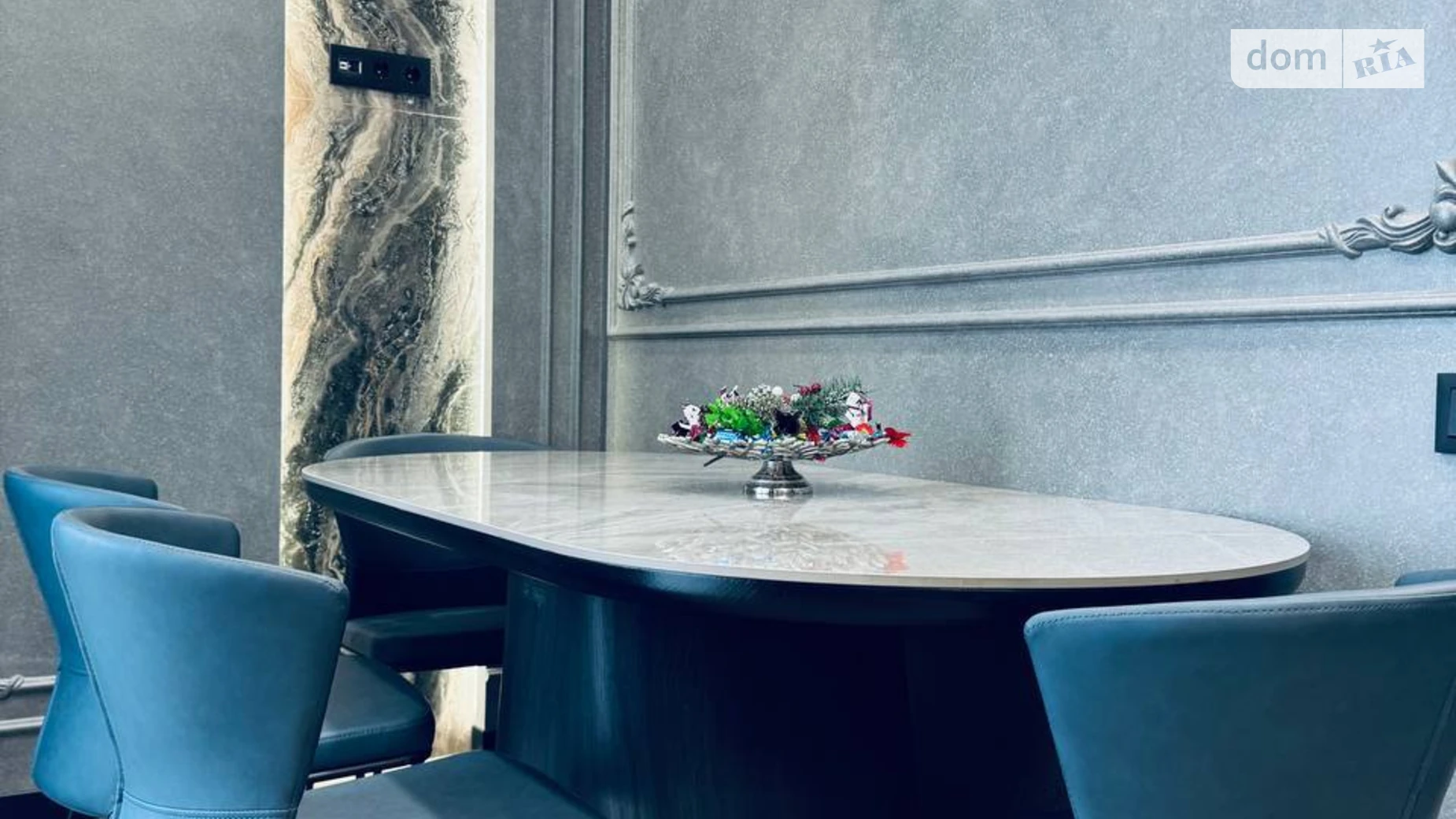 Продается 2-комнатная квартира 70 кв. м в Одессе - фото 2