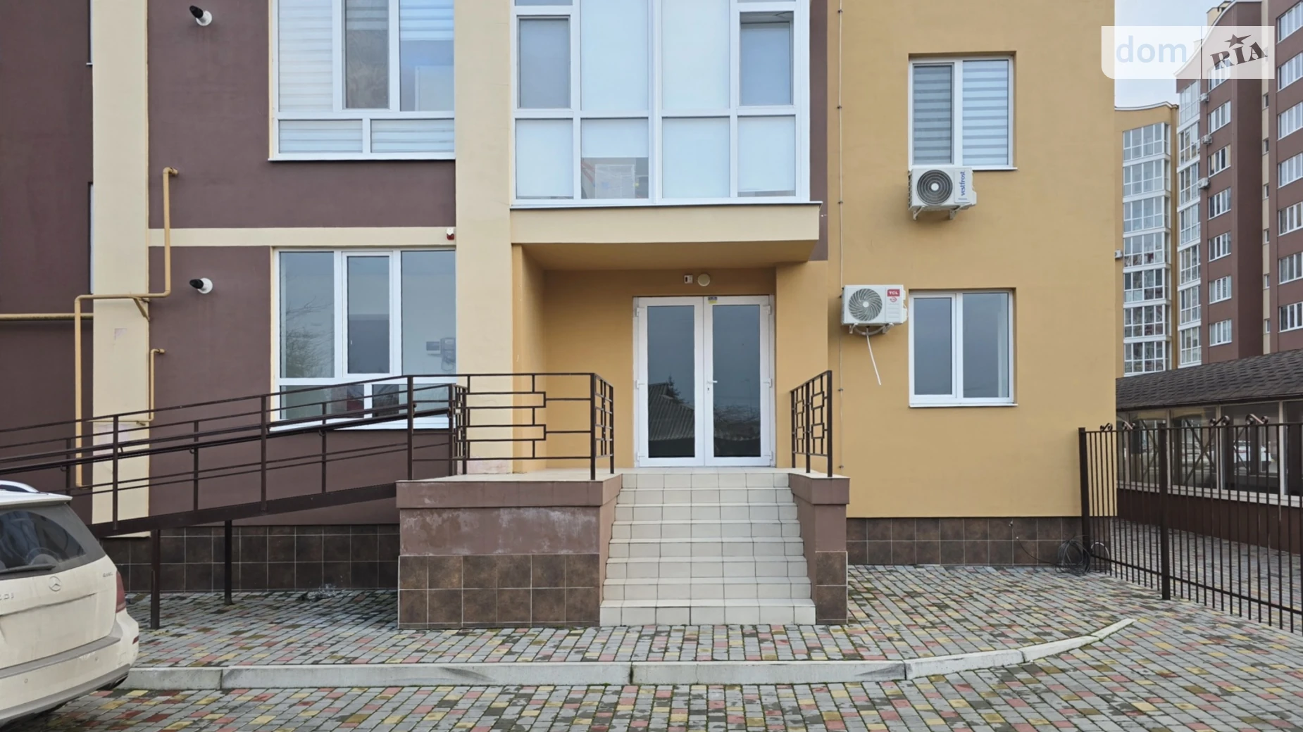 ул. Небесной Сотни(Пролетарская), 53А Автозаводской Кременчуг ЖК Центральный, цена: 20000 грн - фото 2