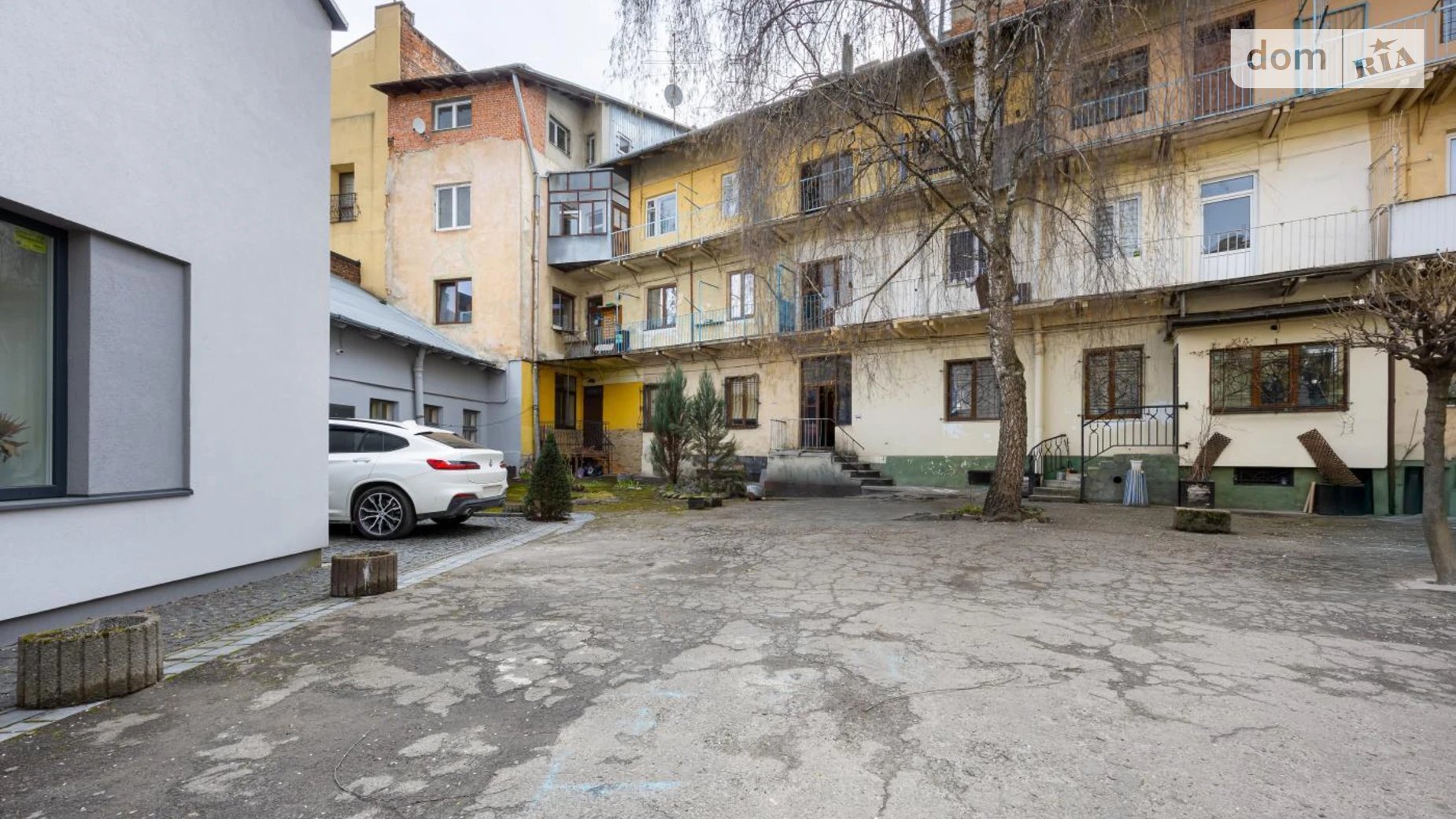 Продається 3-кімнатна квартира 131.1 кв. м у Львові, вул. Гнатюка Академіка, 17 - фото 2