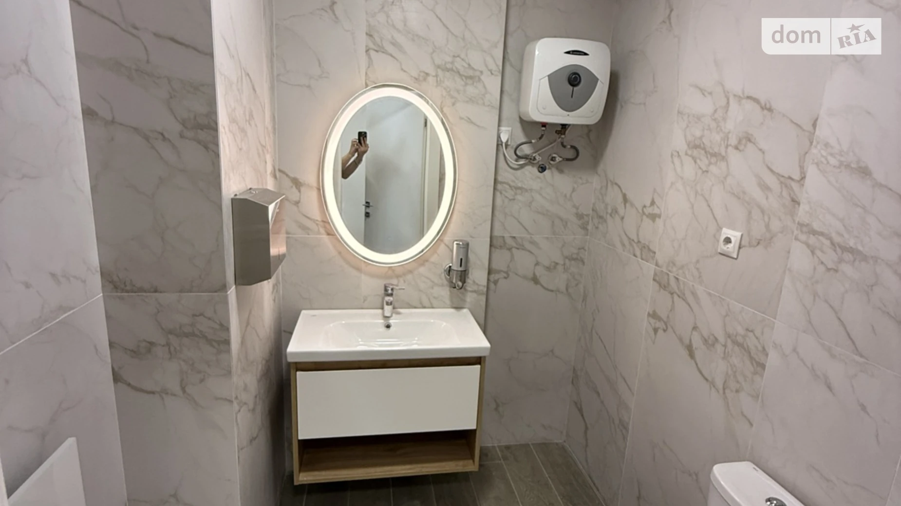 Сдается в аренду офис 30.3 кв. м в бизнес-центре, цена: 25000 грн - фото 4