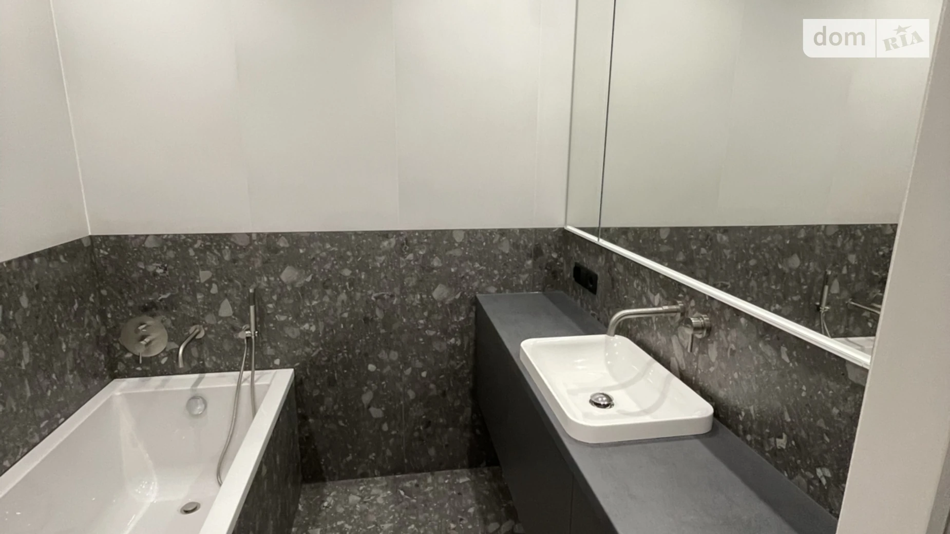 Продается 2-комнатная квартира 90 кв. м в Хмельницком, ул. Свободы, 20/1 - фото 3