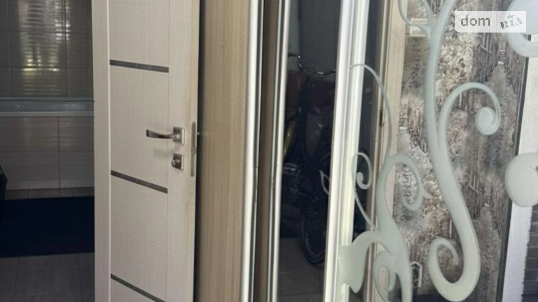 Продается дом на 2 этажа 60.6 кв. м с садом, цена: 49000 $ - фото 3