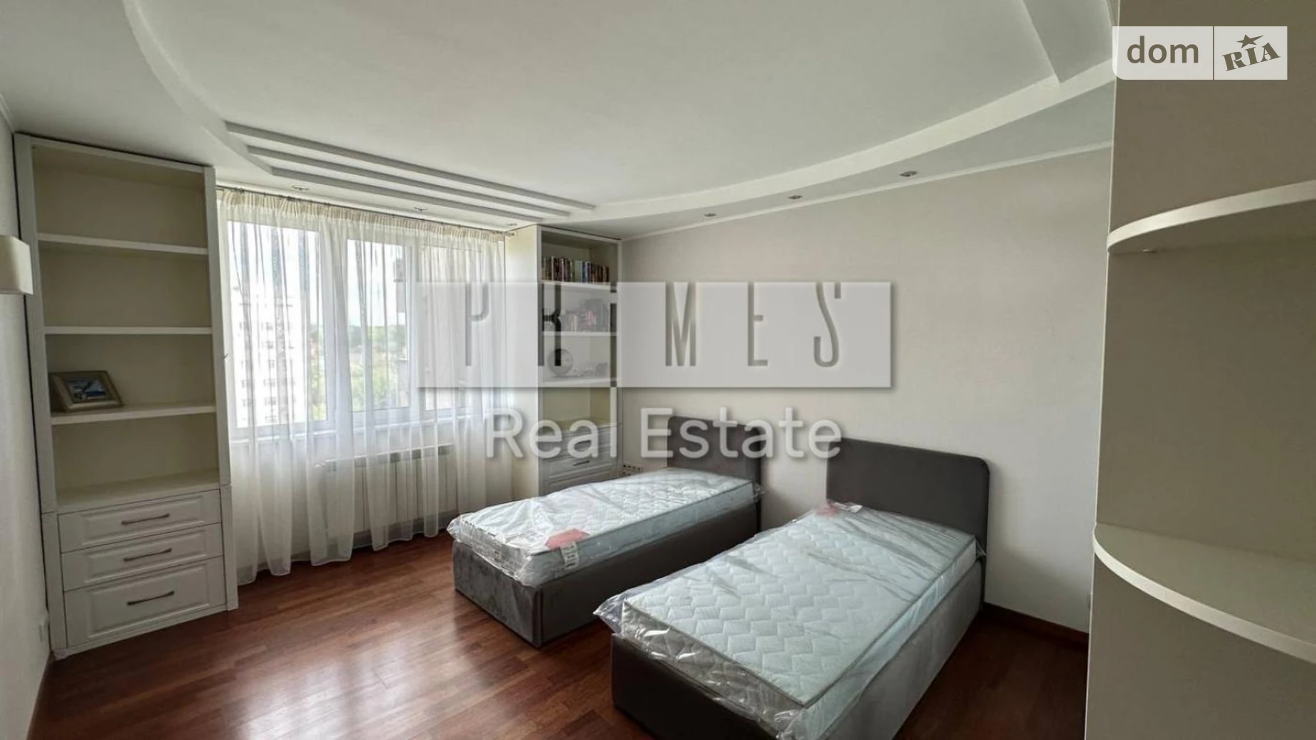 Продается 3-комнатная квартира 107.2 кв. м в Киеве, просп. Голосеевский(40-летия Октября), 68 - фото 2