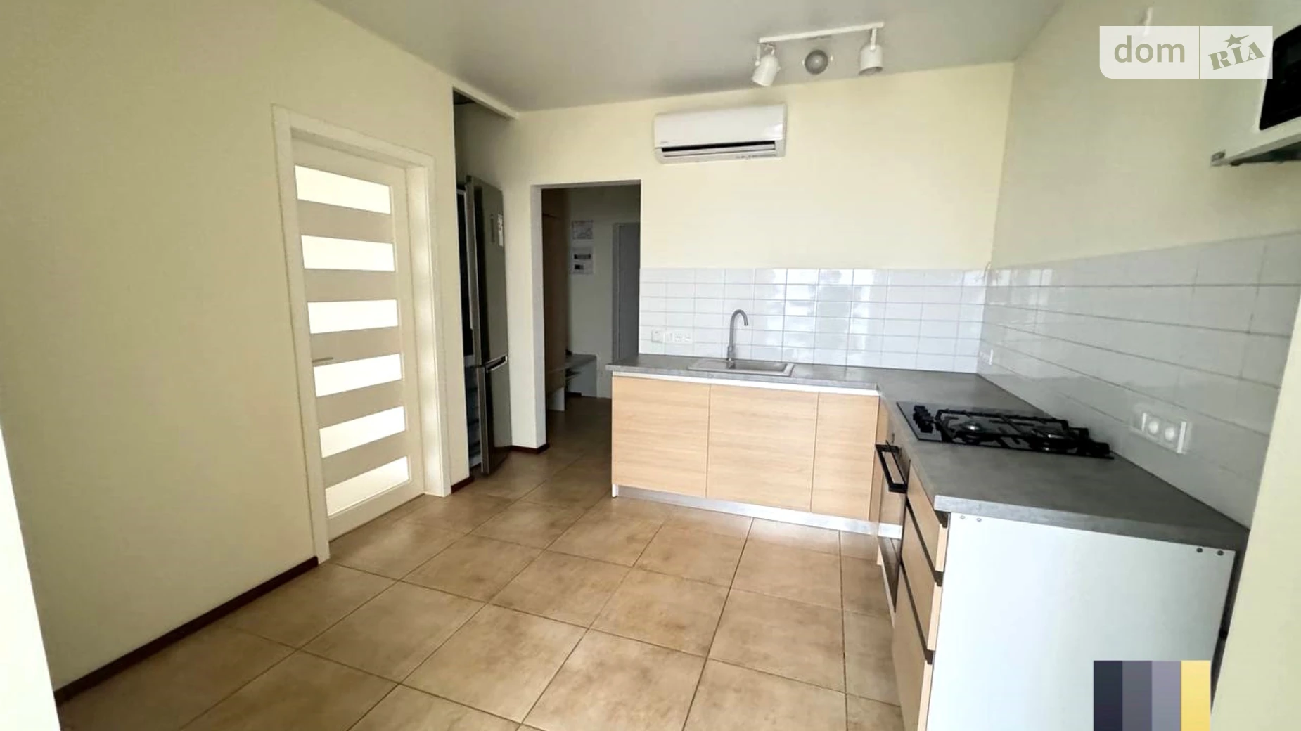 Продається 1-кімнатна квартира 44.5 кв. м у Дніпрі, вул. Свєтлова, 42А - фото 2