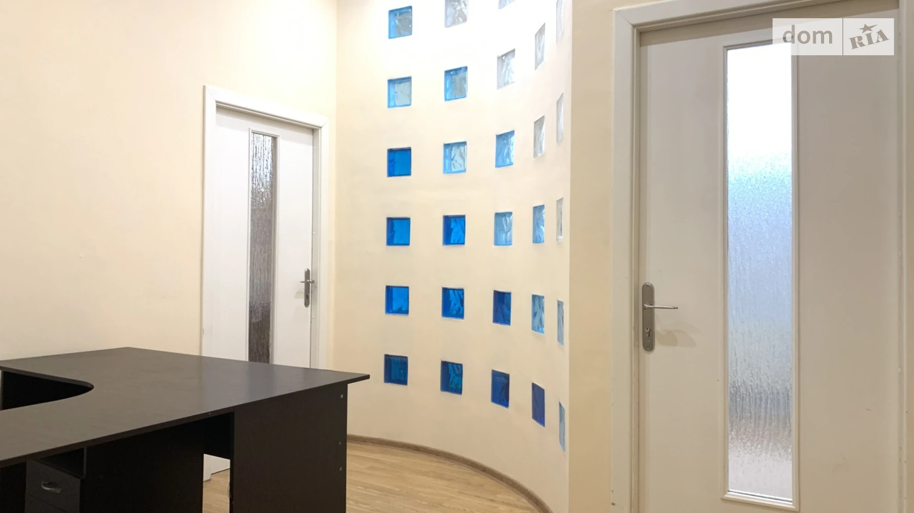 Сдается в аренду офис 125 кв. м в бизнес-центре, цена: 30000 грн - фото 3