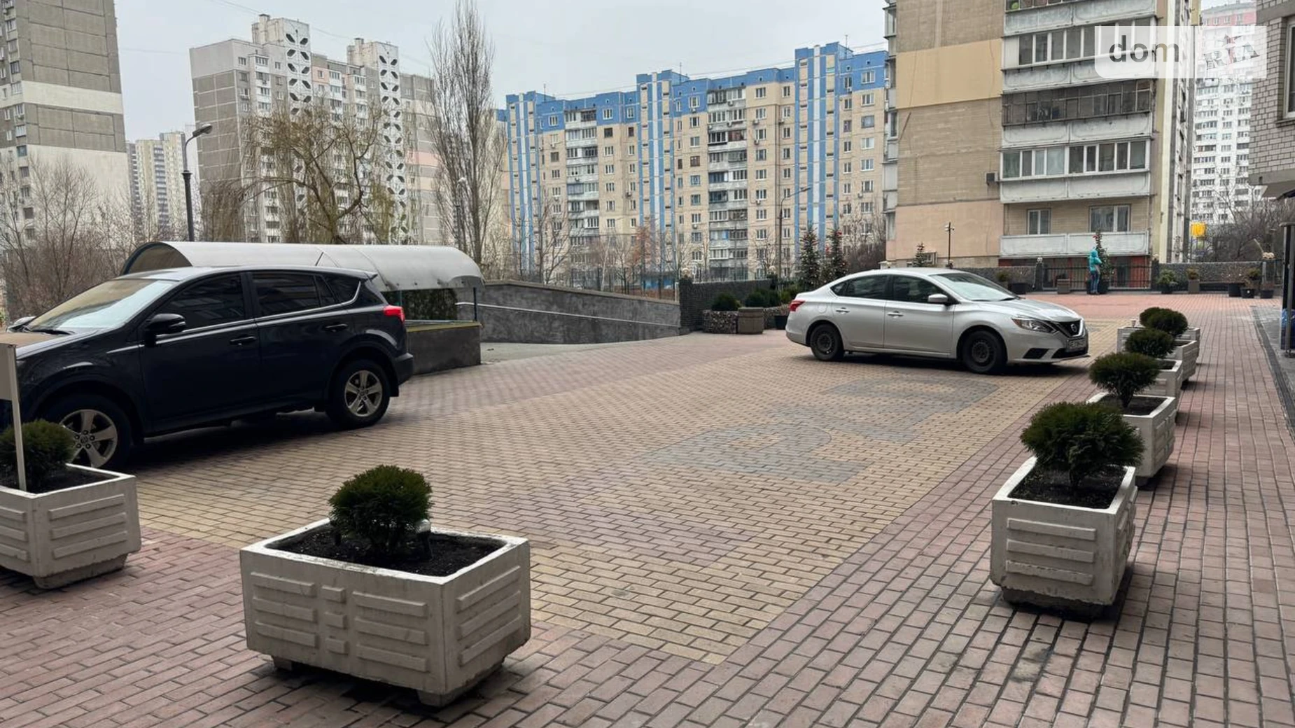 Продается офис 255.4 кв. м в бизнес-центре, цена: 179035 $ - фото 2