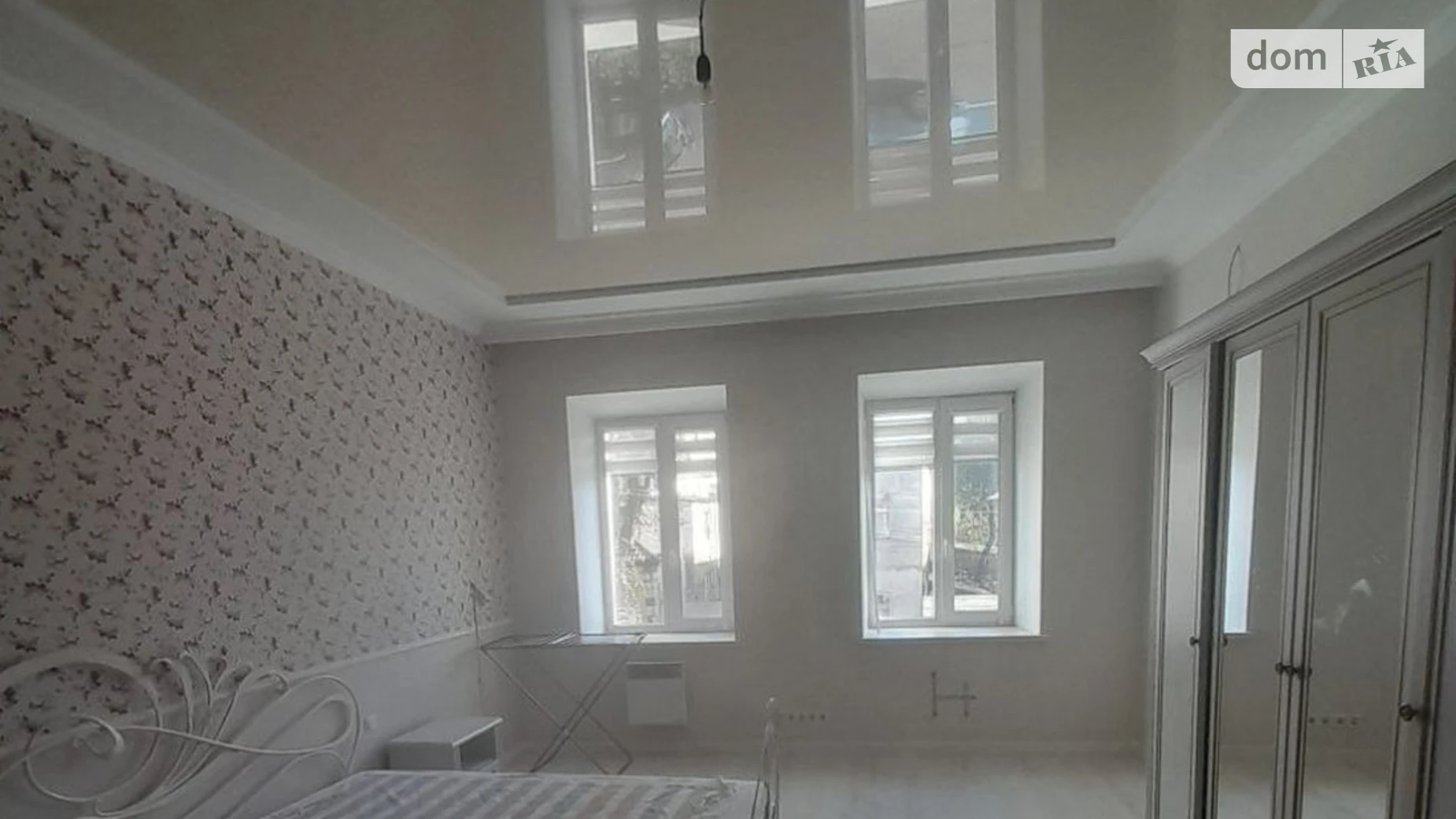 Продается 1-комнатная квартира 52 кв. м в Харькове, ул. Руставели, 37 - фото 2