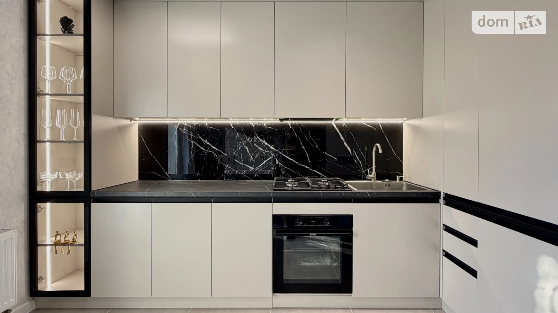 Продается 1-комнатная квартира 44 кв. м в Виннице, ул. Келецкая - фото 2