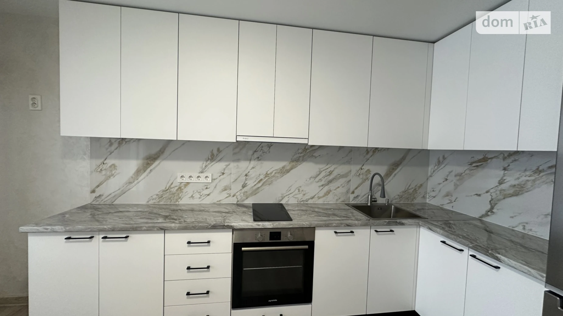 Продается 1-комнатная квартира 41.1 кв. м в Ровно, ул. Григория Сковороды, 4 - фото 2