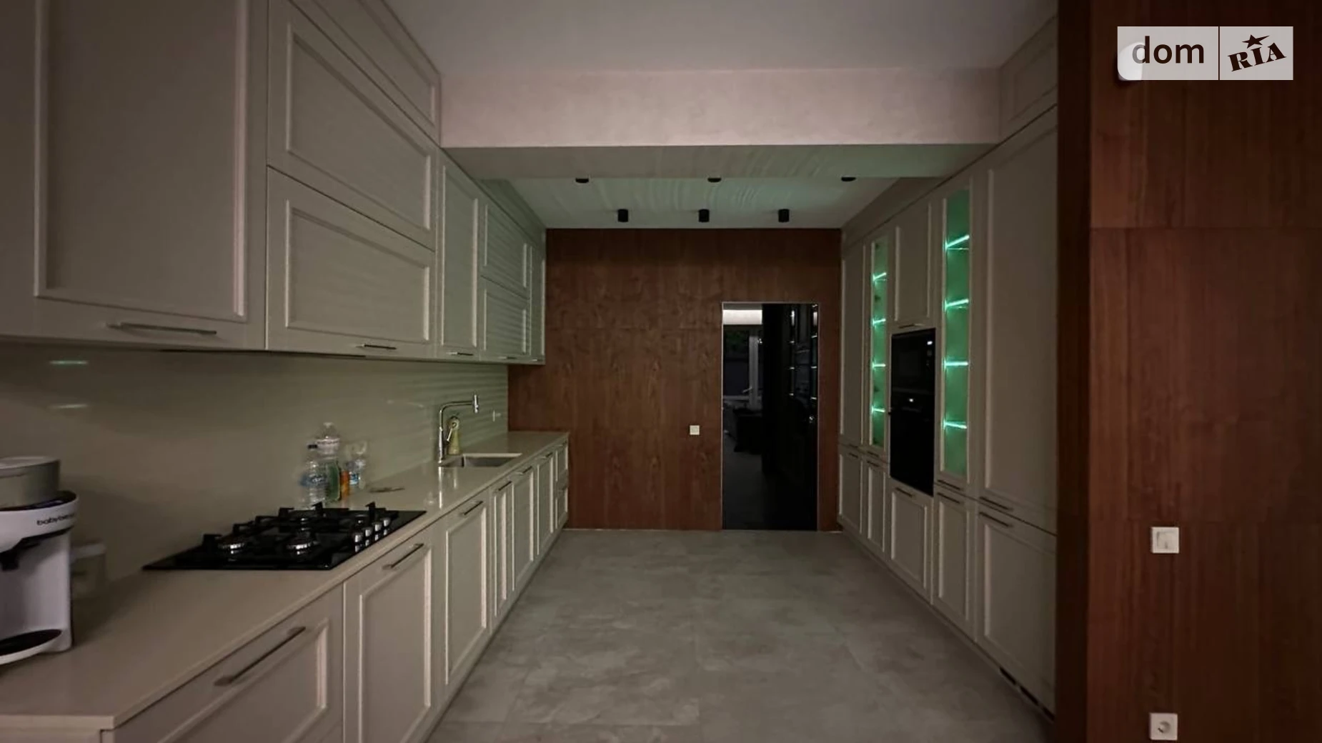 Сдается в аренду дом на 2 этажа 200 кв. м с верандой, цена: 4000 $ - фото 5