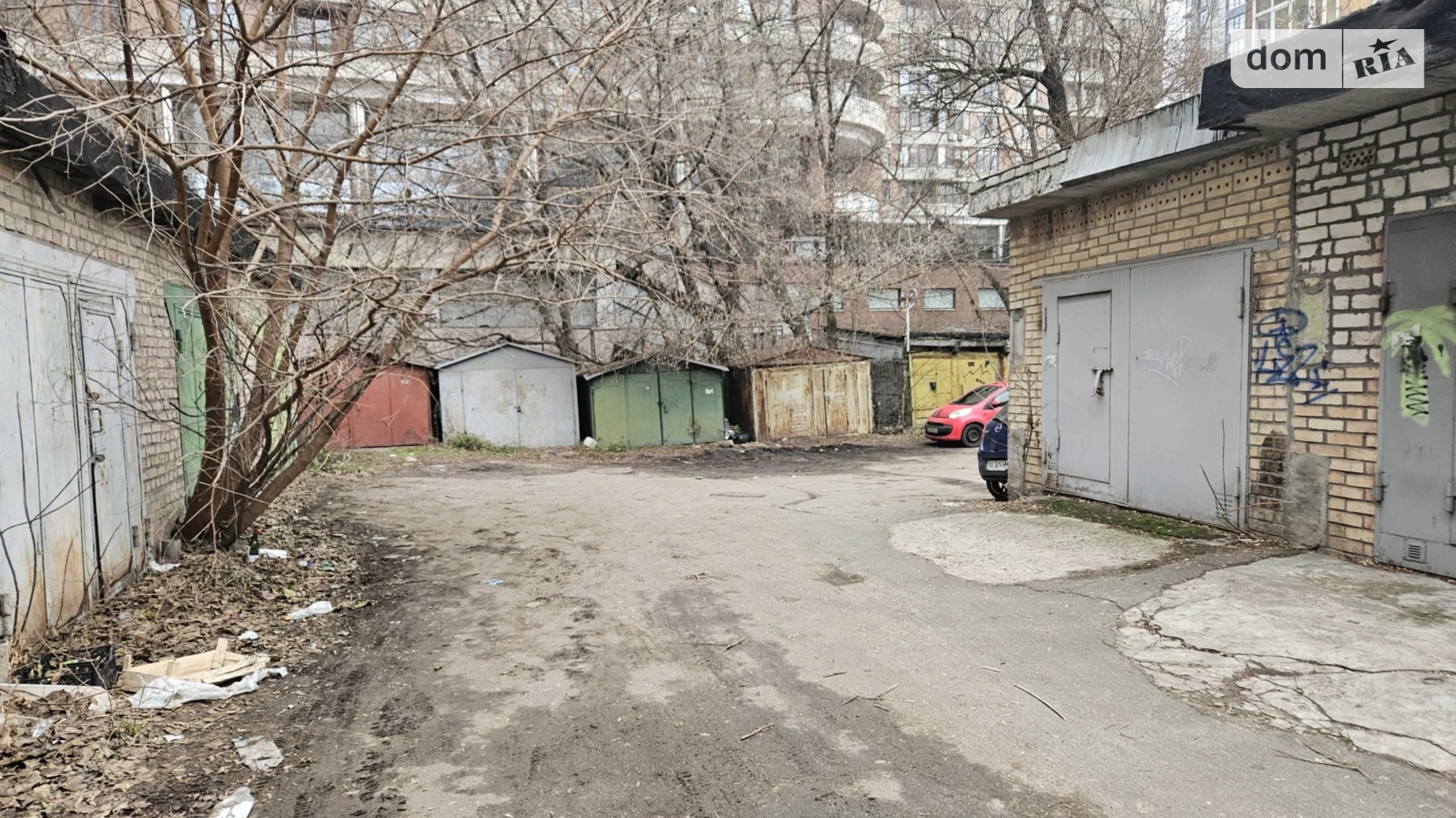 Продається окремий гараж під легкове авто на 42 кв. м, цена: 25000 $ - фото 4