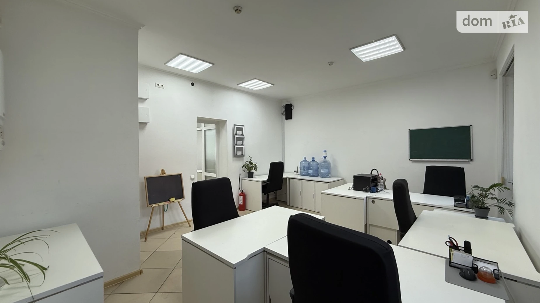 Сдается в аренду помещения свободного назначения 55 кв. м в 2-этажном здании, цена: 800 $ - фото 4