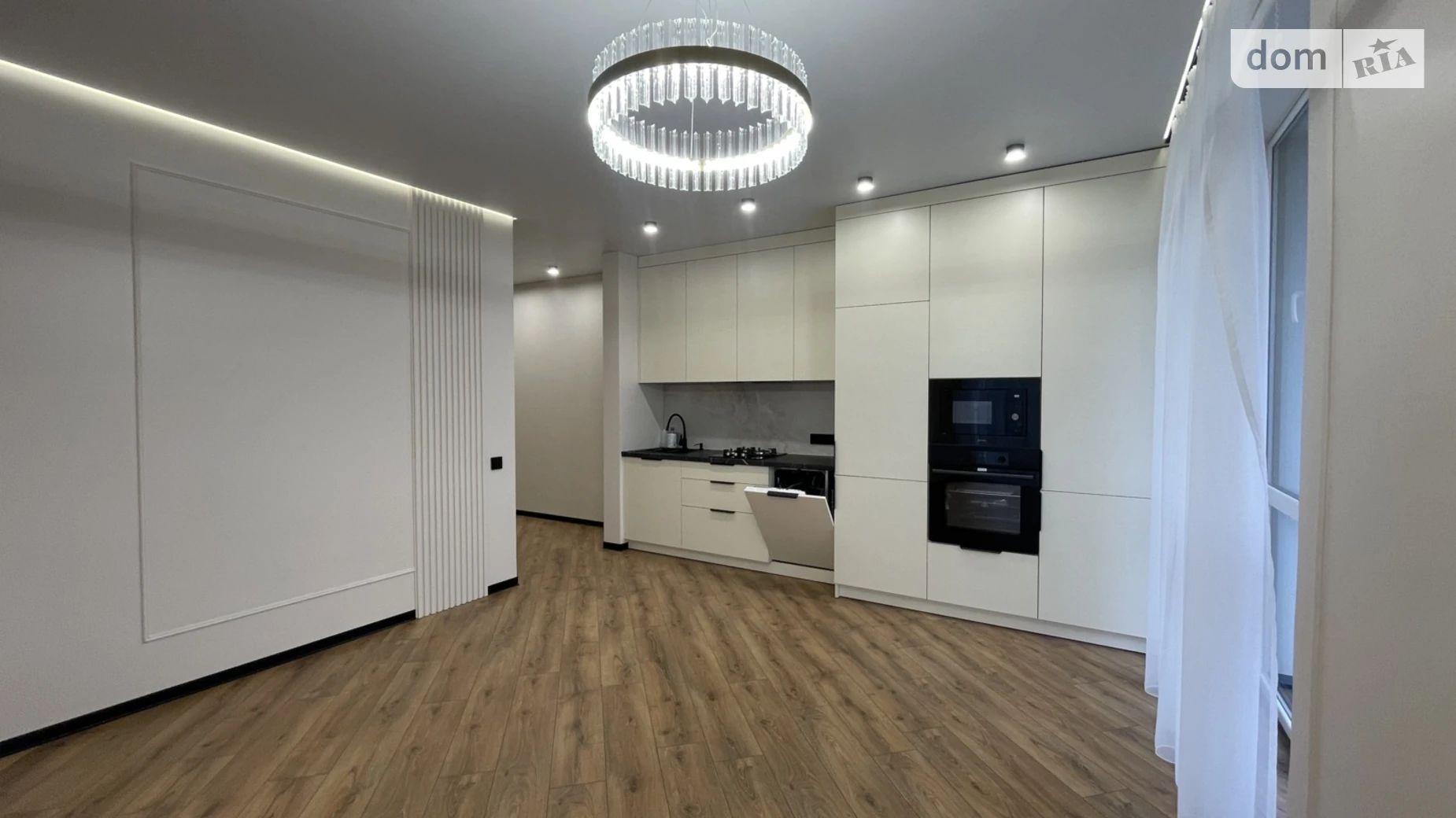 Продается 2-комнатная квартира 53 кв. м в Ужгороде, ул. Николая Бобяка, 8 - фото 2