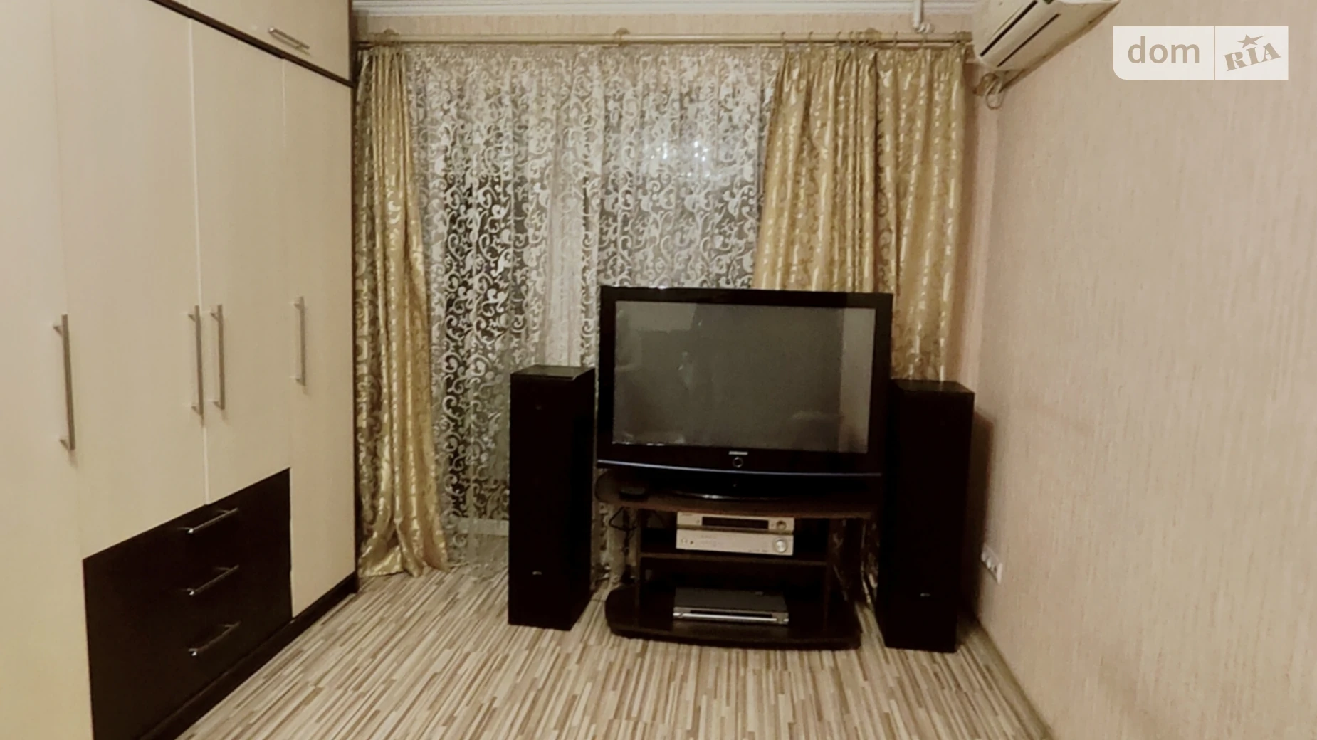 Продається 1-кімнатна квартира 33 кв. м у Дніпрі, просп. Петра Калнишевського - фото 2