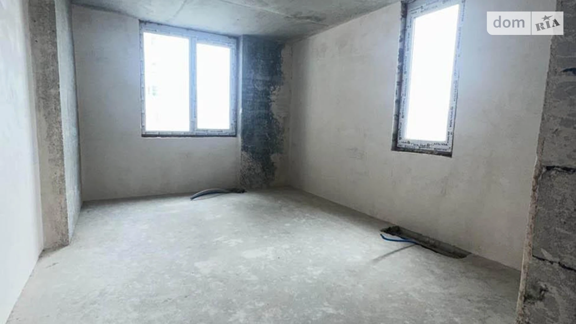 Продается 1-комнатная квартира 46 кв. м в Киеве, ул. Украинская, 6 - фото 2