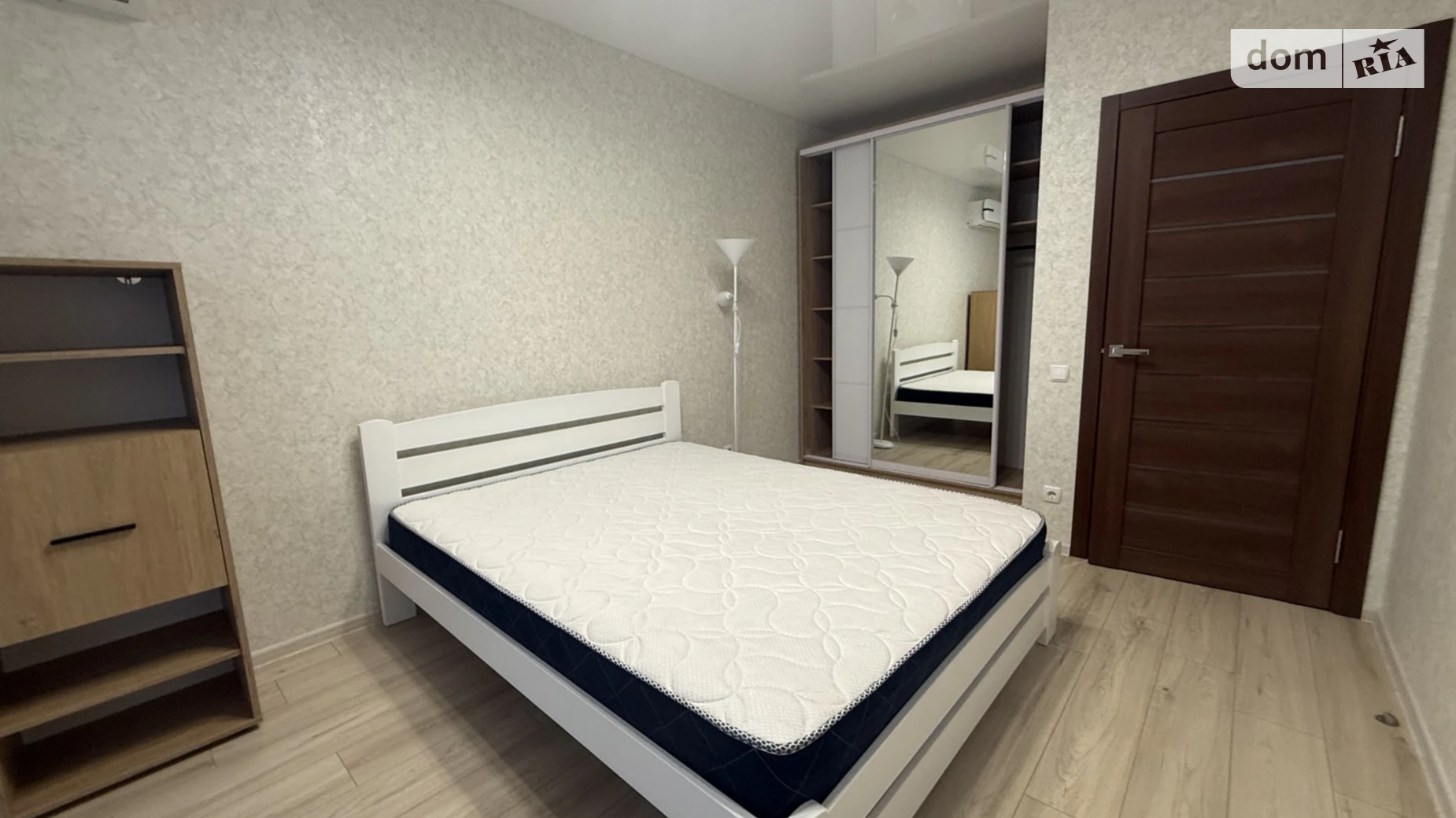 Сдается в аренду 2-комнатная квартира 68 кв. м в Виннице, ул. Академика Янгеля, 6К корпус 4 - фото 4