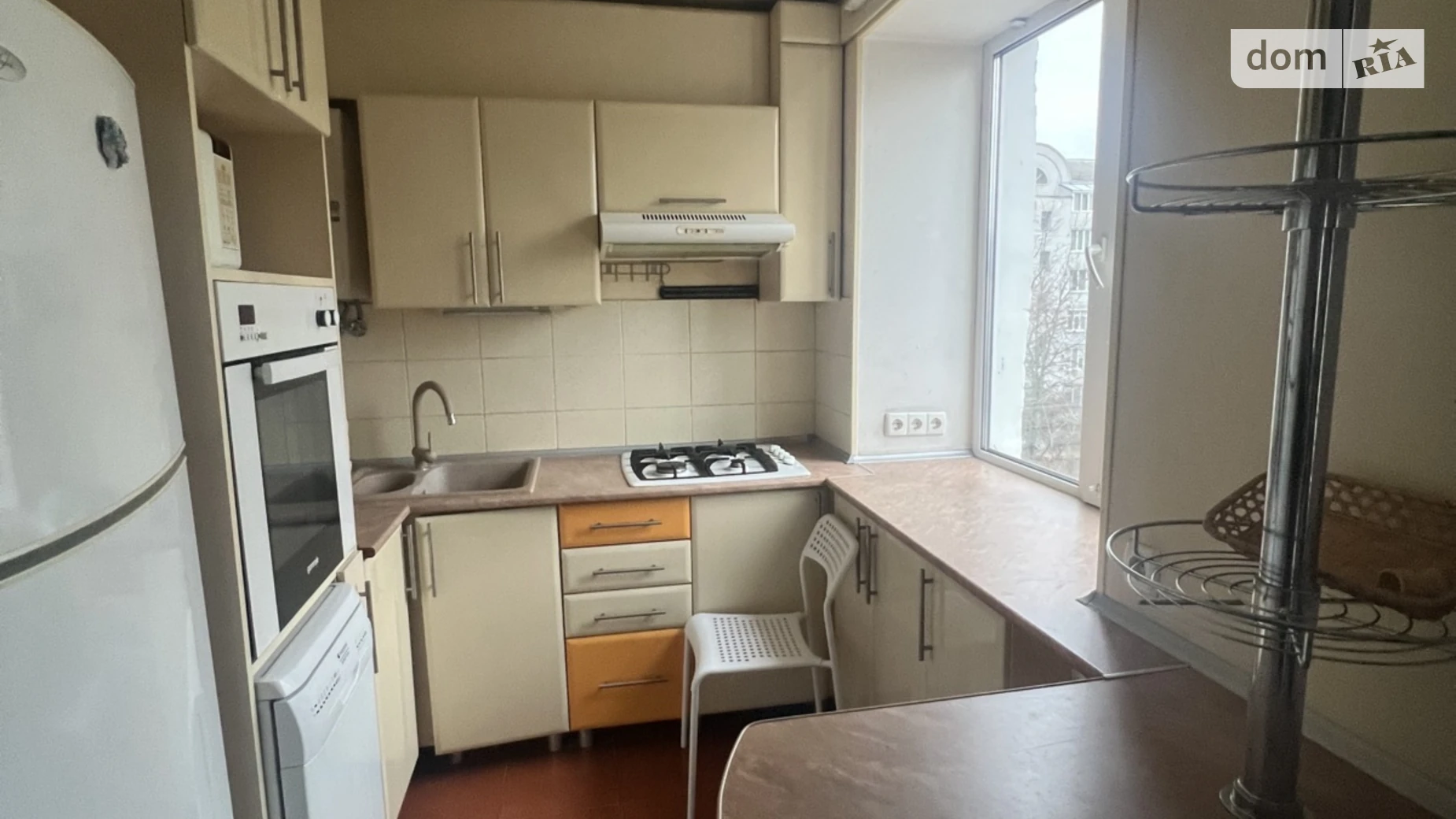 Сдается в аренду 2-комнатная квартира 55 кв. м в Белой Церкви, ул. Запорожская, 2А - фото 2