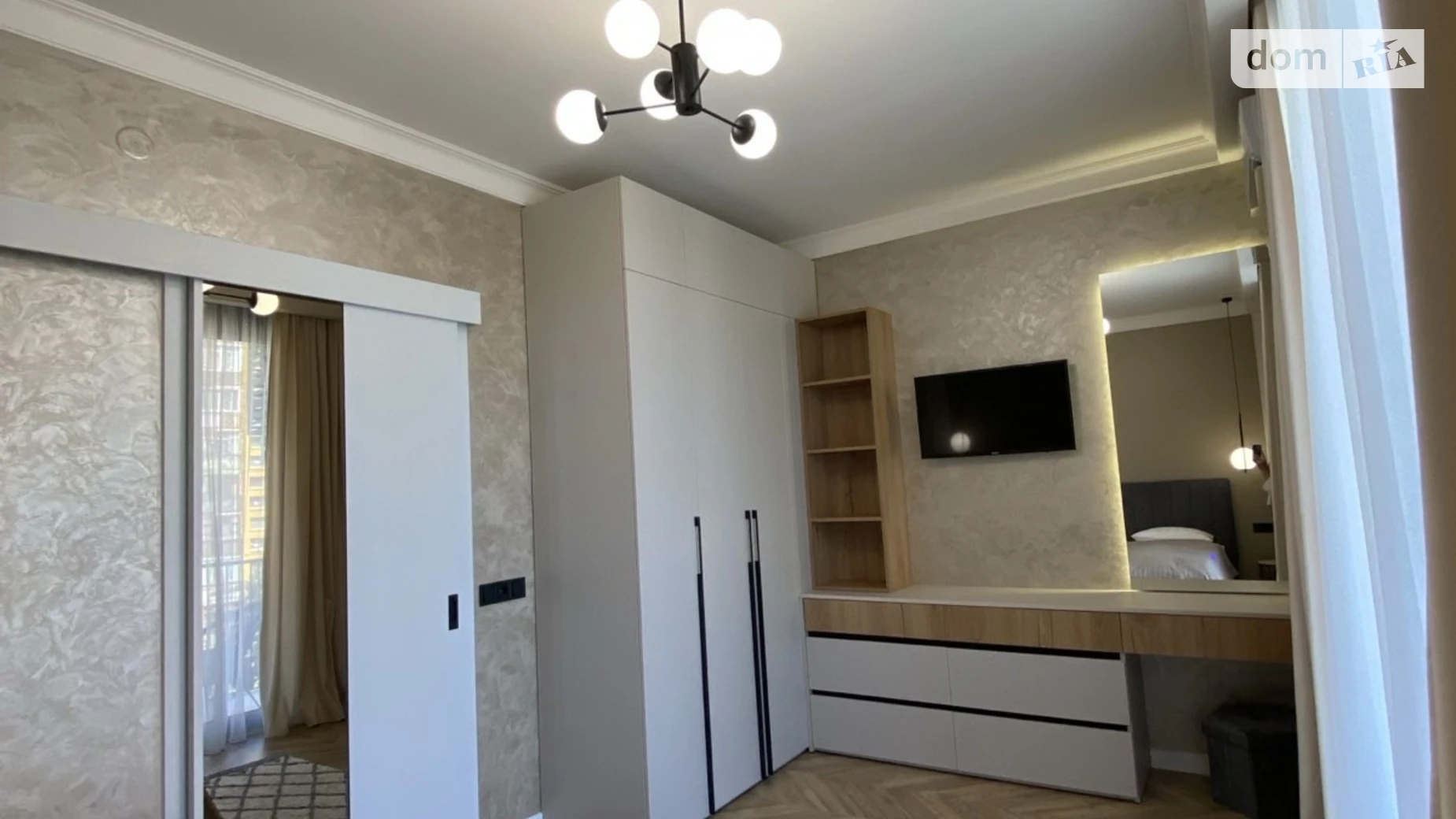 Здається в оренду 1-кімнатна квартира 48 кв. м у Ужгороді, вул. Легоцького, 80 - фото 2