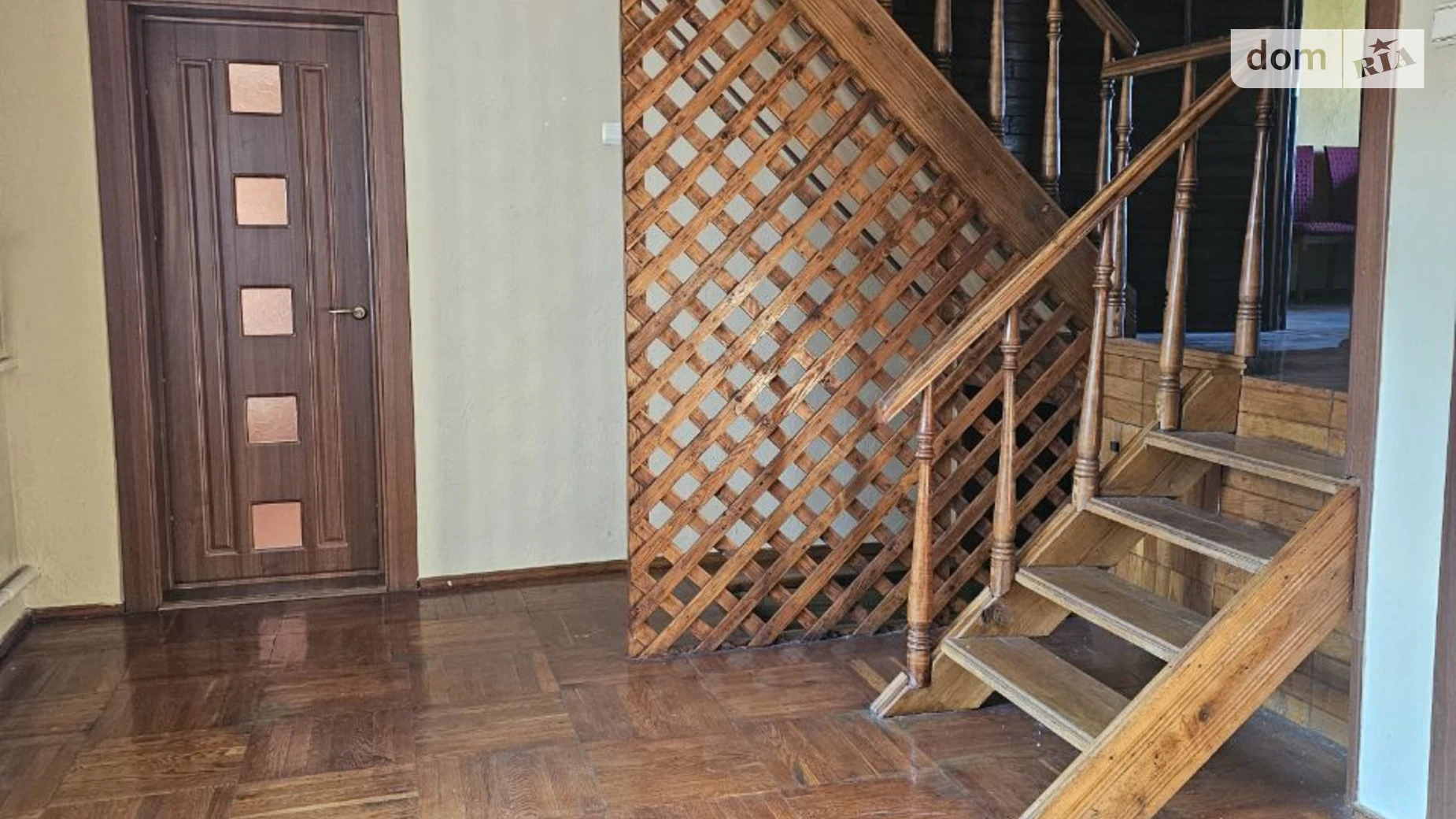 Продается дом на 2 этажа 212.5 кв. м с бассейном, цена: 130000 $ - фото 4