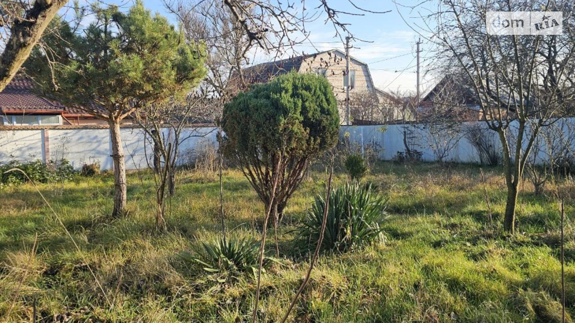 Продается дом на 2 этажа 212.5 кв. м с бассейном, цена: 130000 $ - фото 2