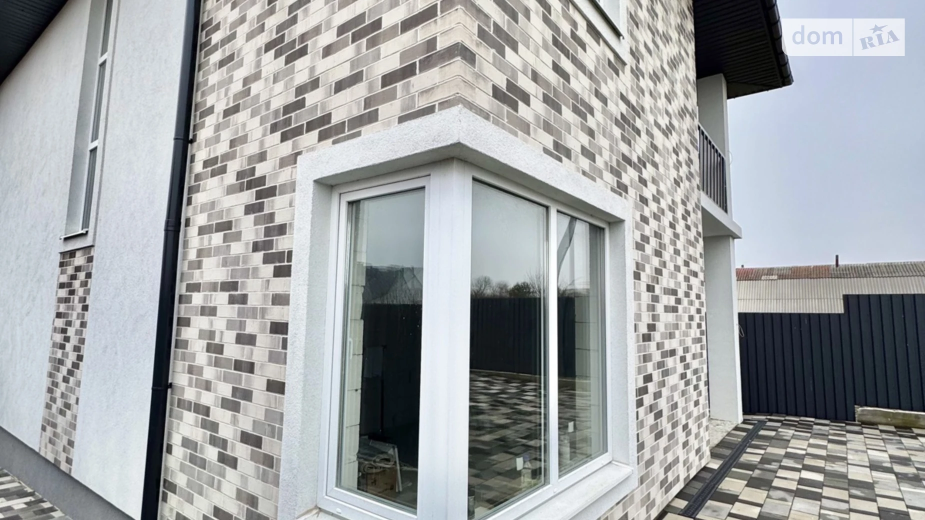 Продается дом на 2 этажа 130 кв. м с мансардой, цена: 104000 $ - фото 3