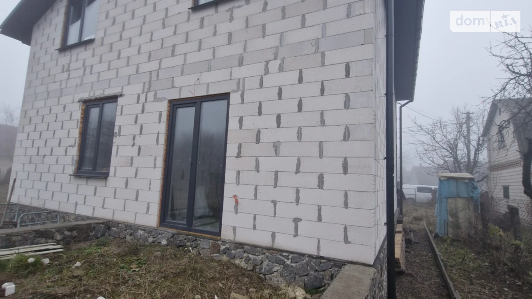 Продается дом на 2 этажа 170 кв. м с подвалом, цена: 72000 $ - фото 2