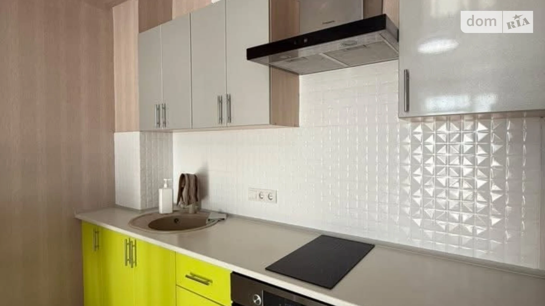 Продається 1-кімнатна квартира 31 кв. м у Броварах, вул. Героїв Крут, 14 - фото 2