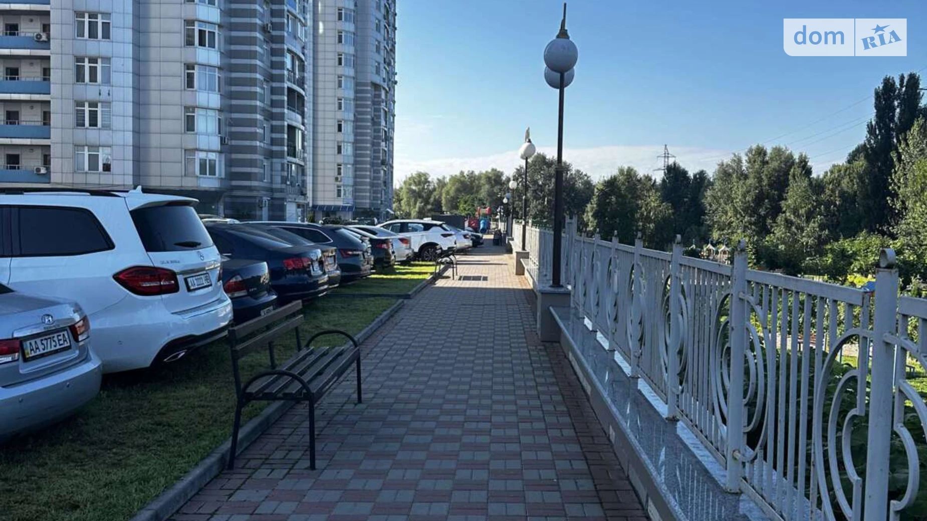 Продается 1-комнатная квартира 57.4 кв. м в Киеве, ул. Николая Ушакова, 1Д - фото 3