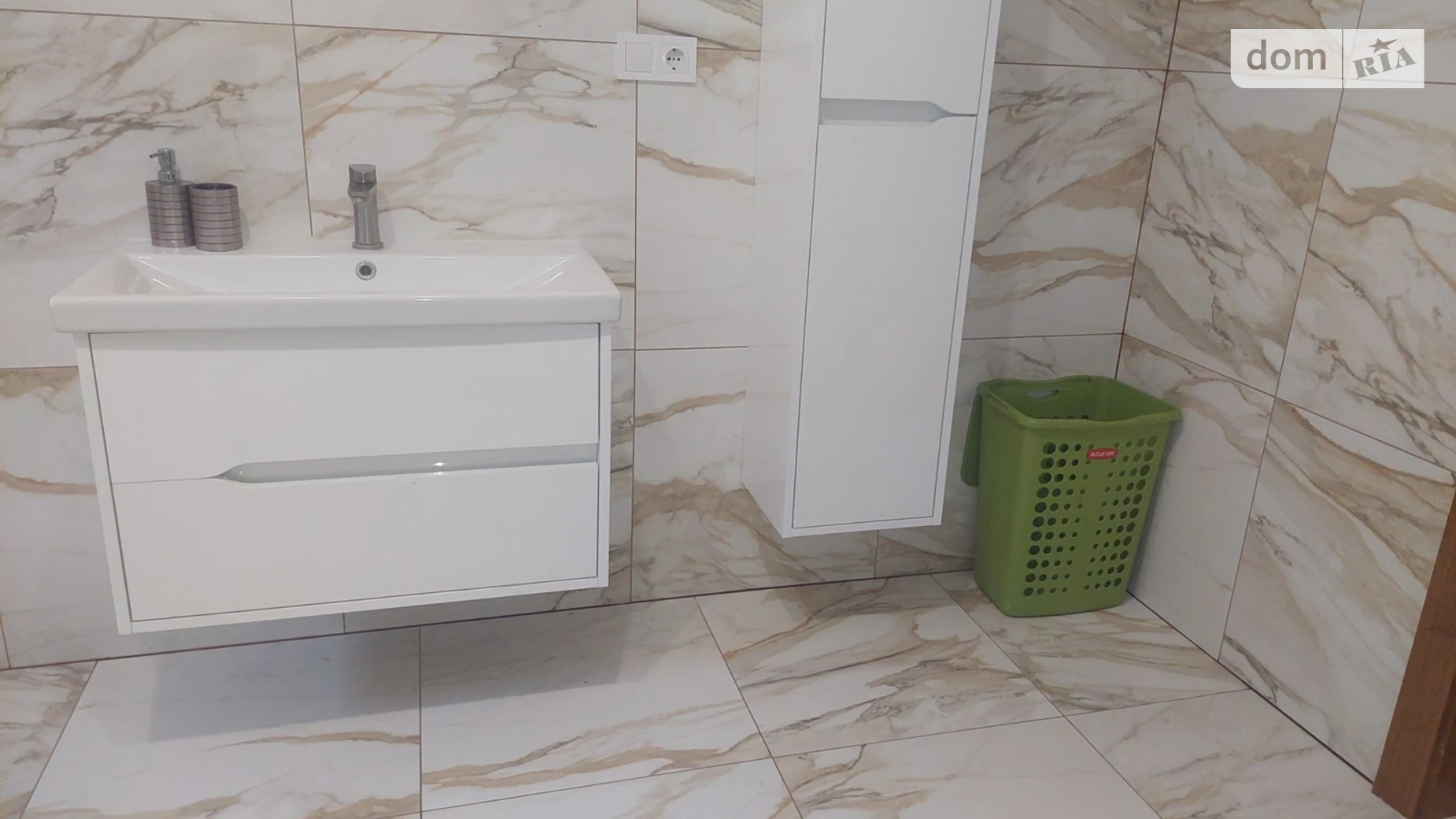 Сдается в аренду дом на 2 этажа 200 кв. м с террасой, цена: 1200 $ - фото 5