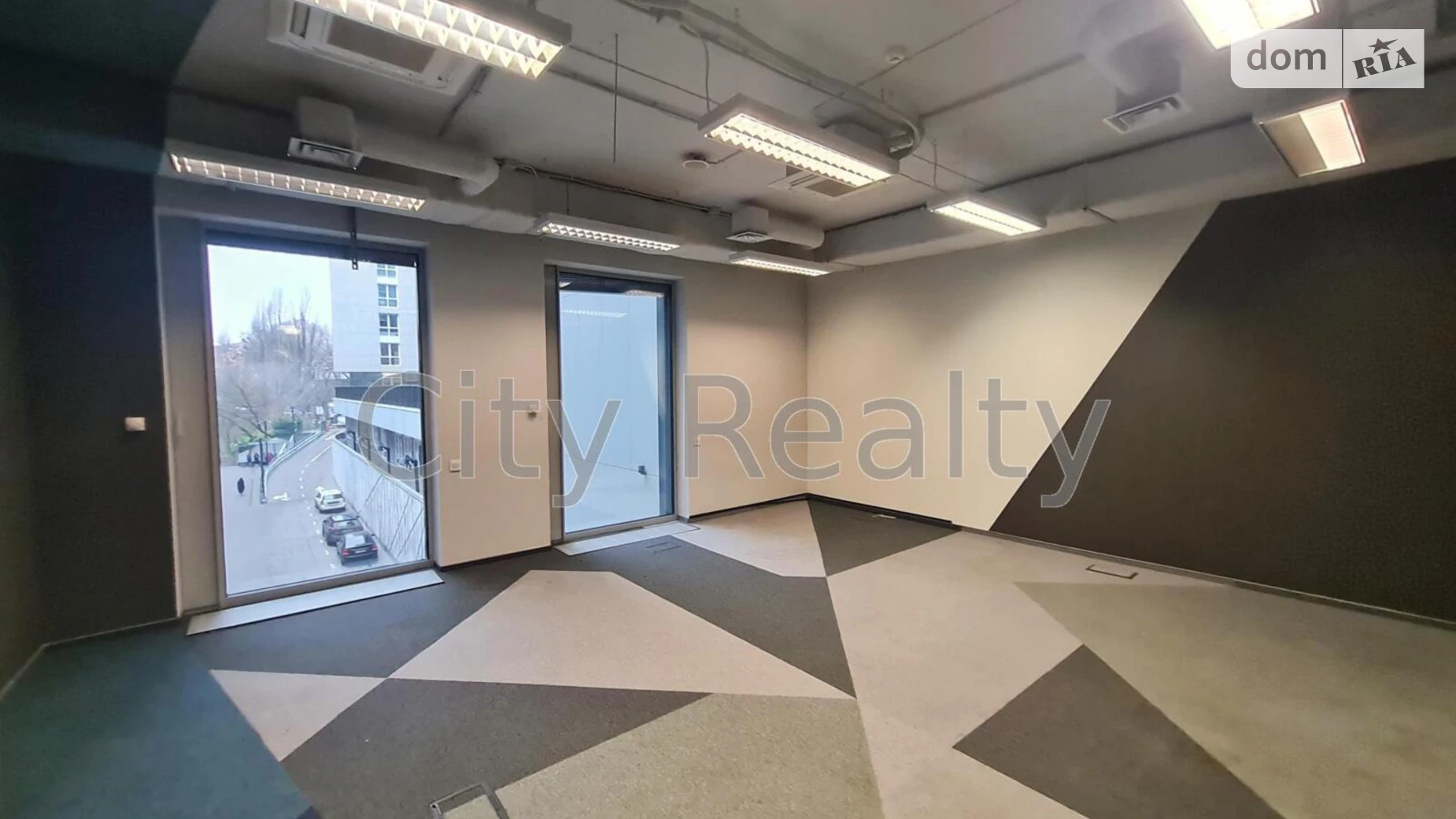 Сдается в аренду офис 490 кв. м в бизнес-центре, цена: 11270 $ - фото 5