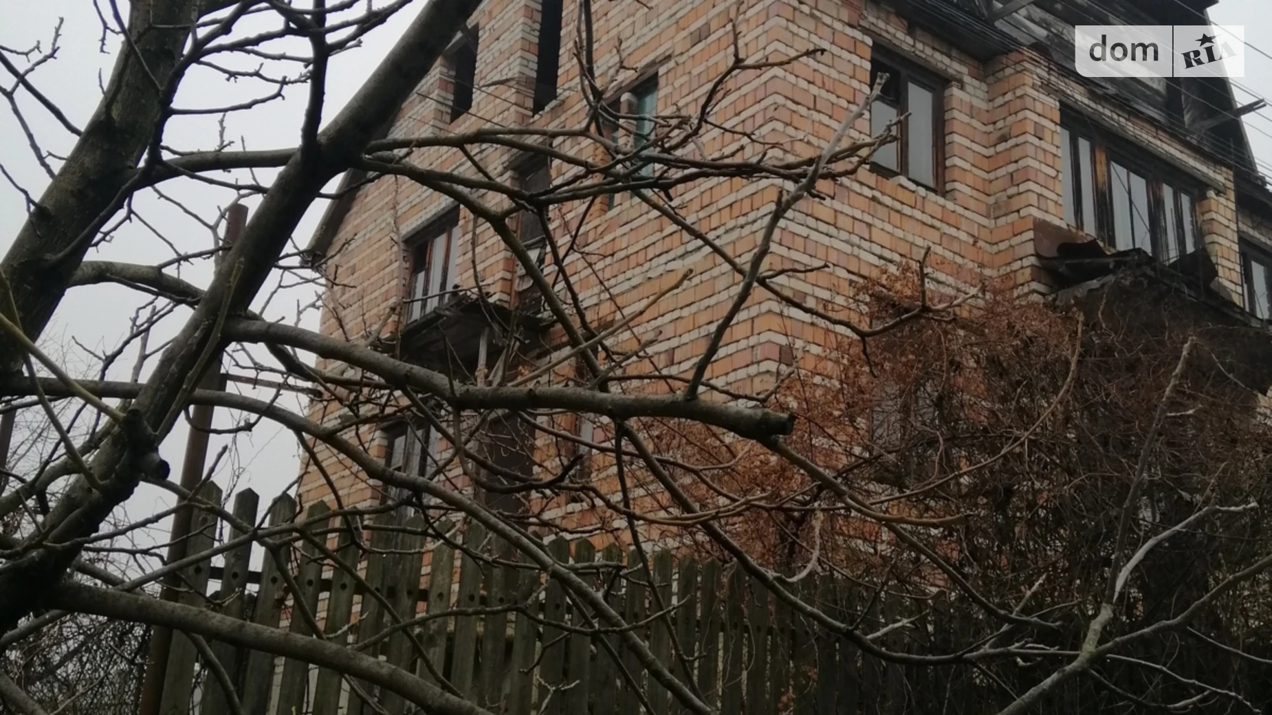 Продается дом на 3 этажа 230 кв. м с мебелью, цена: 100000 $ - фото 4