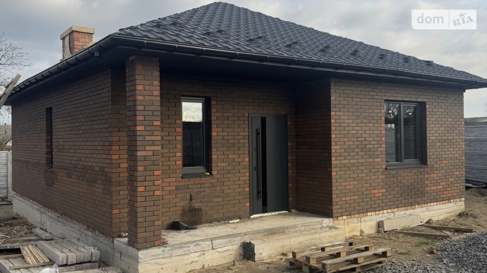 Продается одноэтажный дом 73 кв. м с камином, цена: 78000 $ - фото 3