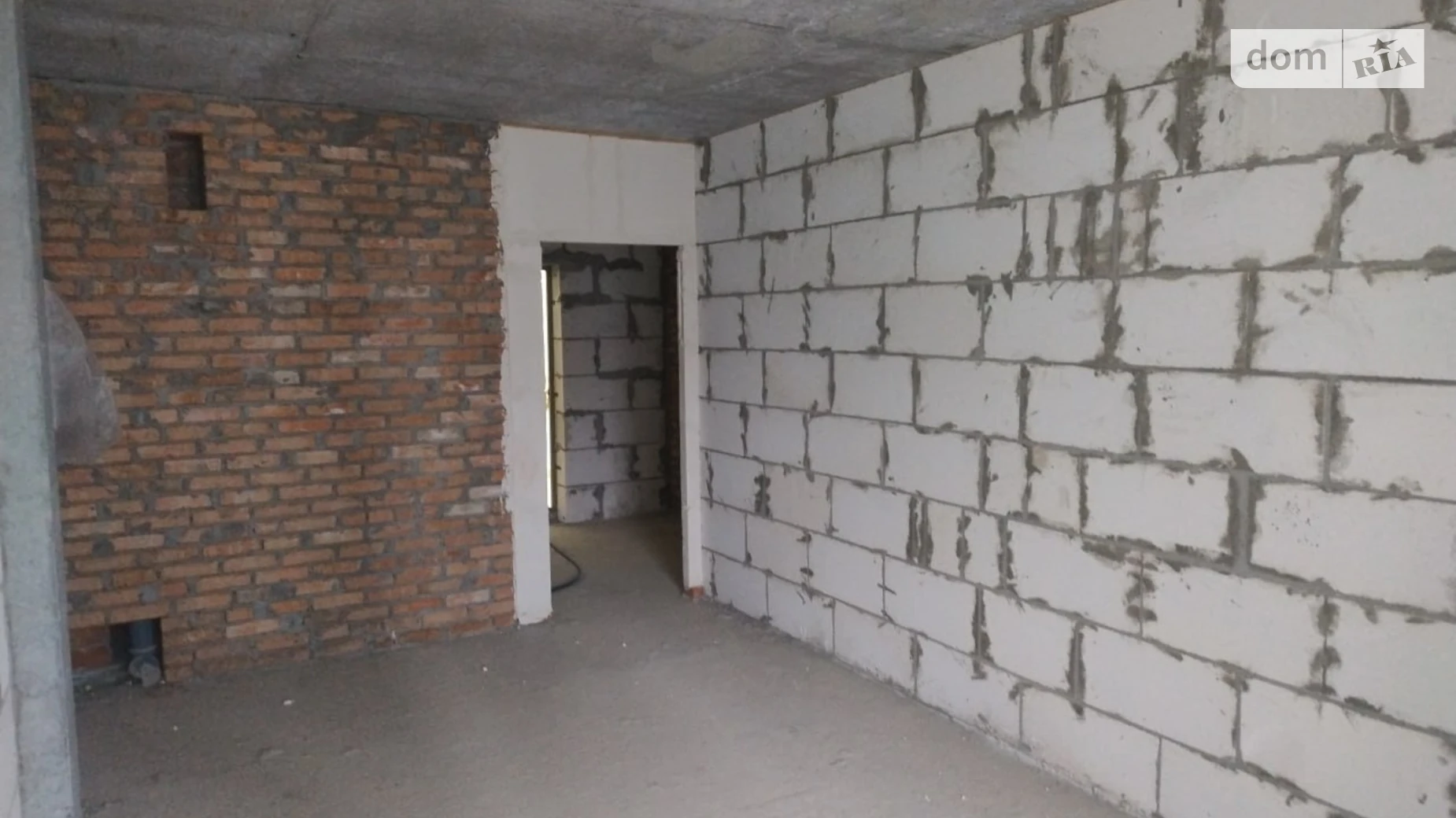 Продается 1-комнатная квартира 32.5 кв. м в Черкассах, ул. Казацкая, 17 - фото 2