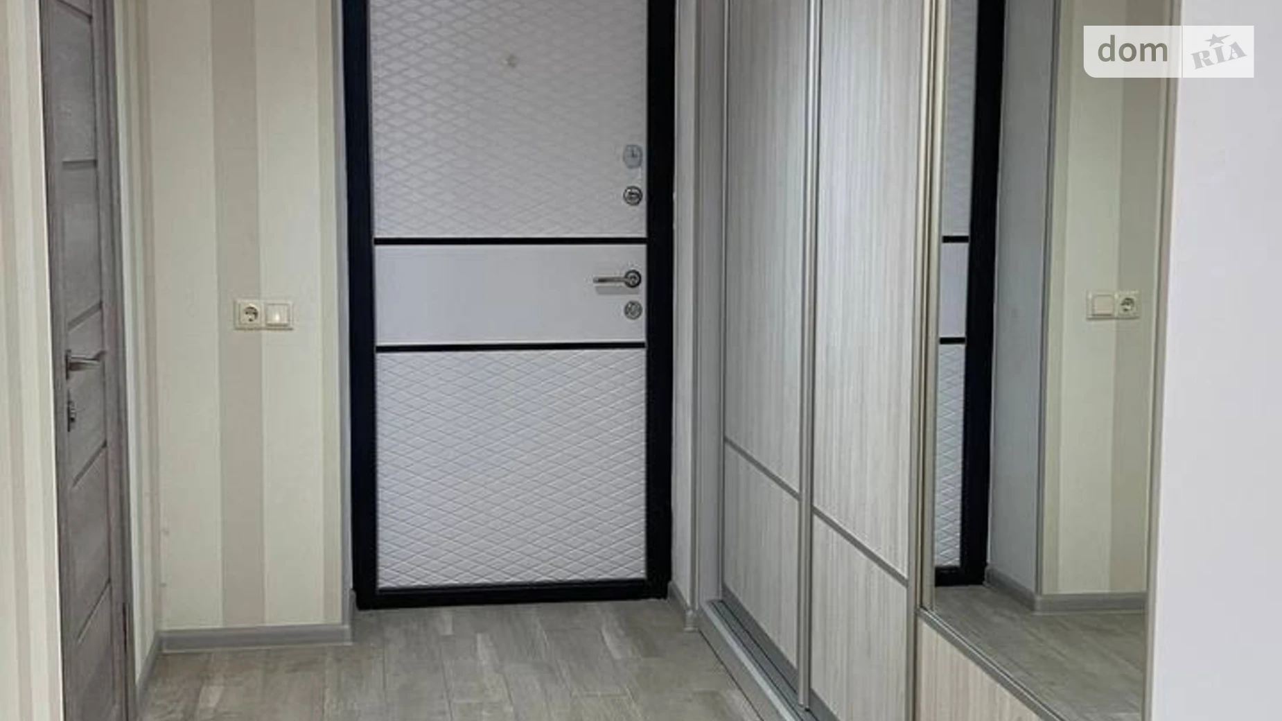 Продается 1-комнатная квартира 39 кв. м в Харькове, ул. Академика Барабашова, 10В - фото 3