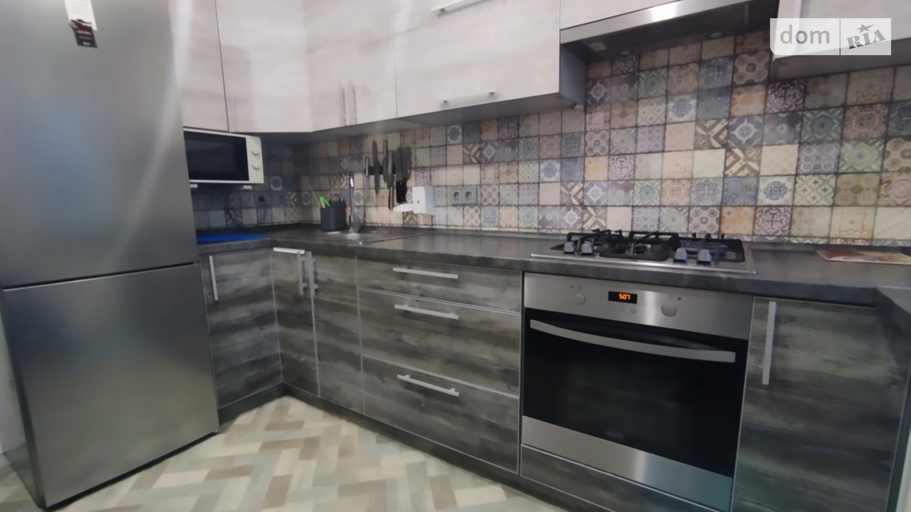 2-комнатная квартира 59 кв. м в Запорожье, ул. Почтовая(Горького), 57А - фото 4