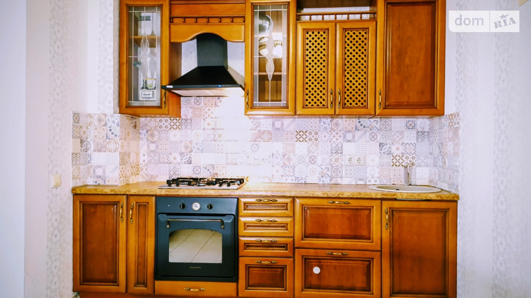 ул. Рыбальская, 8 Печерск Киев Печерская - фото 2