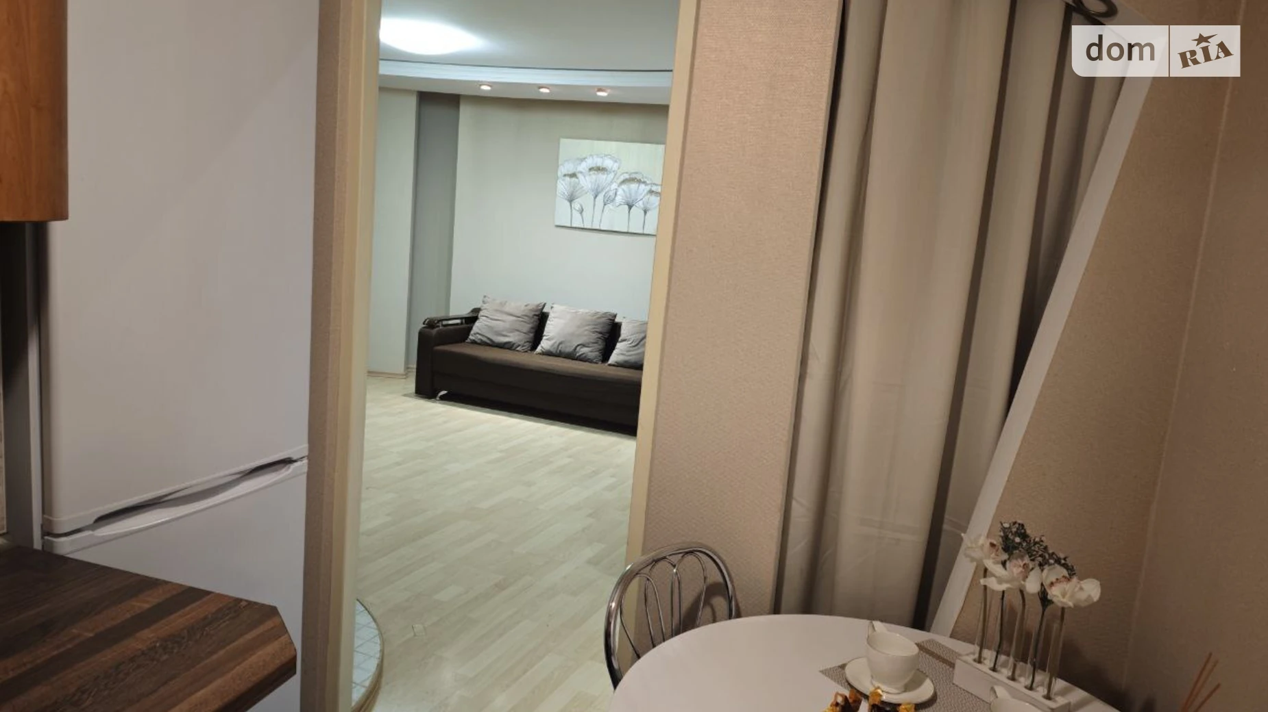 Продается 2-комнатная квартира 56 кв. м в Хмельницком, ул. Каменецкая, 109 - фото 3