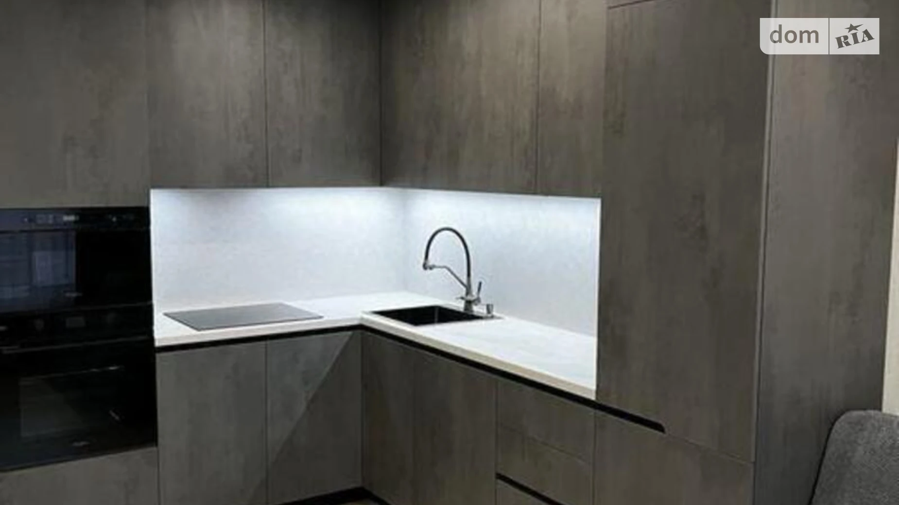 Продается 1-комнатная квартира 57 кв. м в Киеве, ул. Глубочицкая, 73 - фото 3