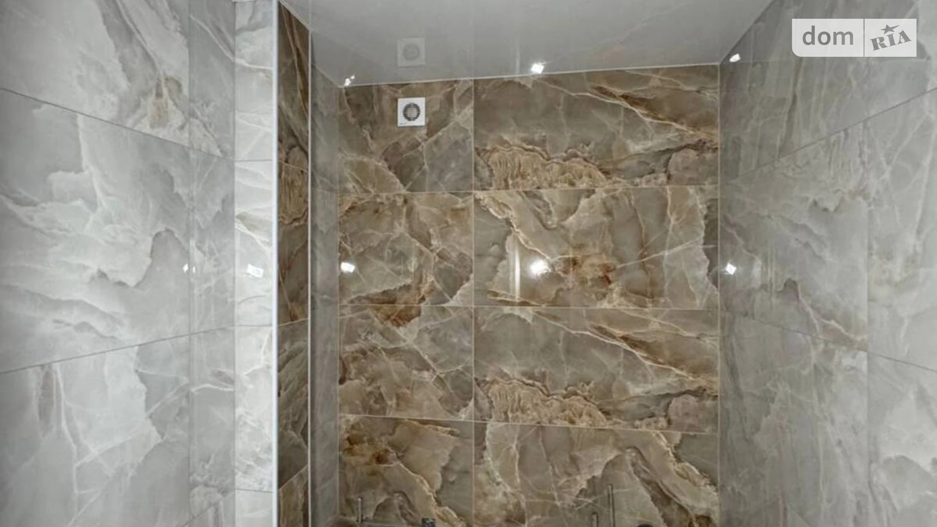 Продается дом на 2 этажа 140 кв. м с гаражом, цена: 145000 $ - фото 4