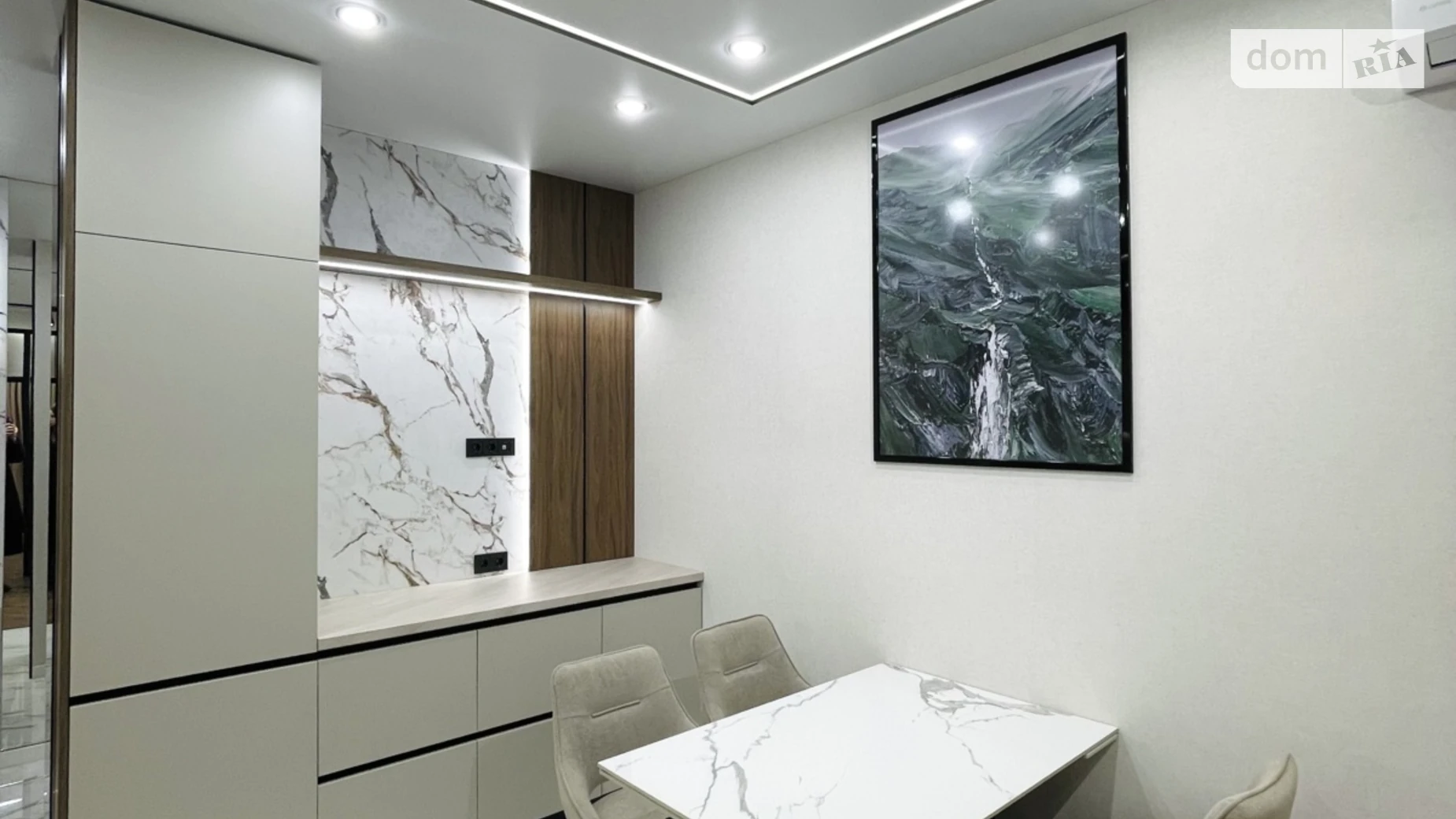 Продається 2-кімнатна квартира 45 кв. м у Одесі, вул. Краснова - фото 2