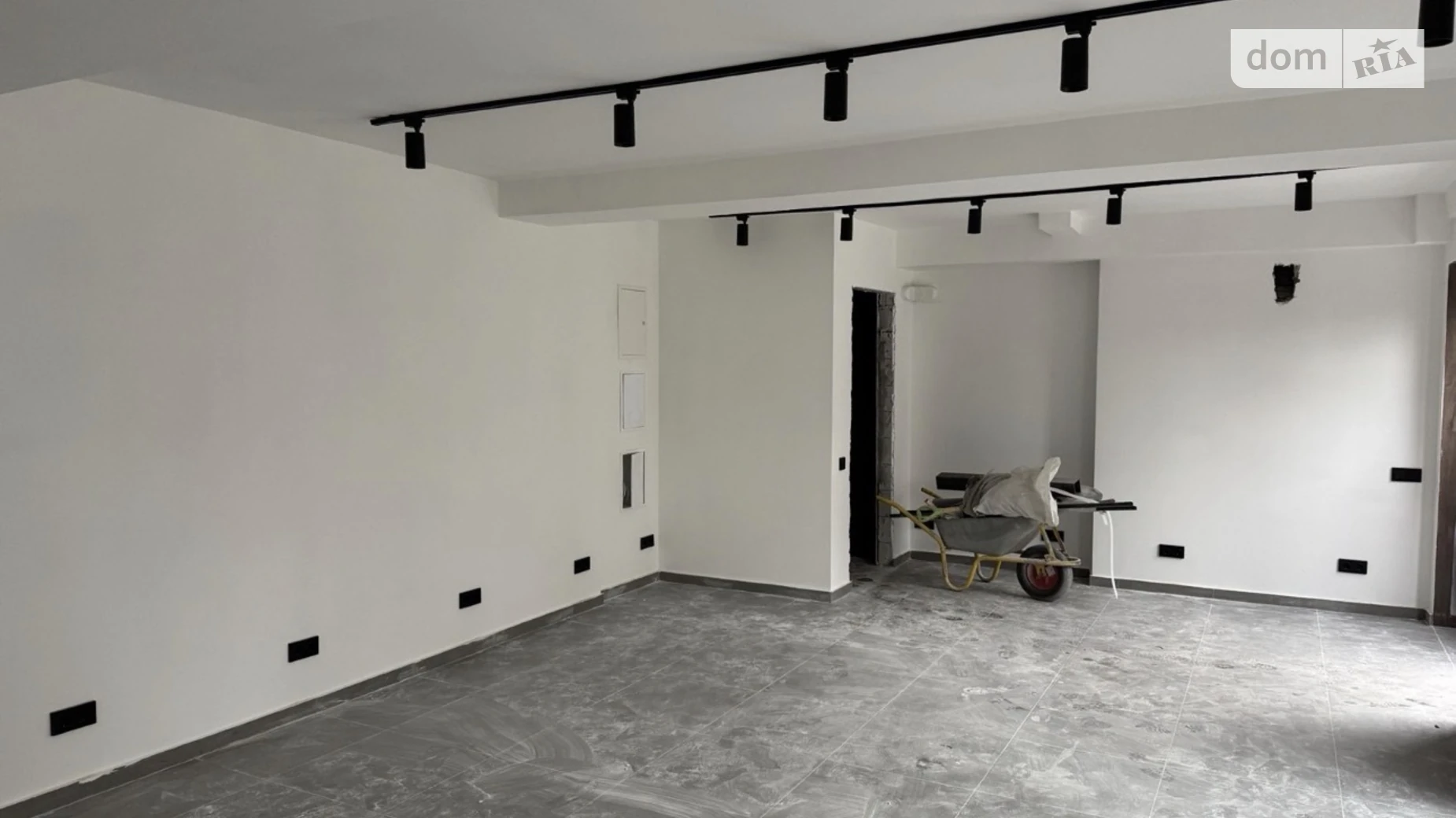 Продается помещения свободного назначения 45 кв. м в 8-этажном здании, цена: 160000 $ - фото 4