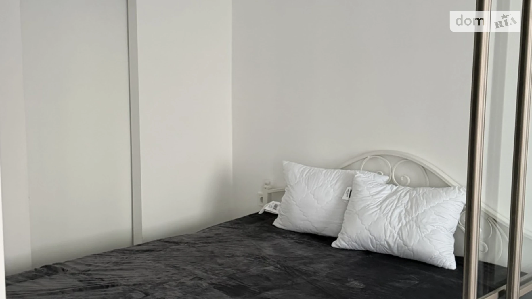 Сдается в аренду 1-комнатная квартира 44 кв. м в, цена: 400 $ - фото 4