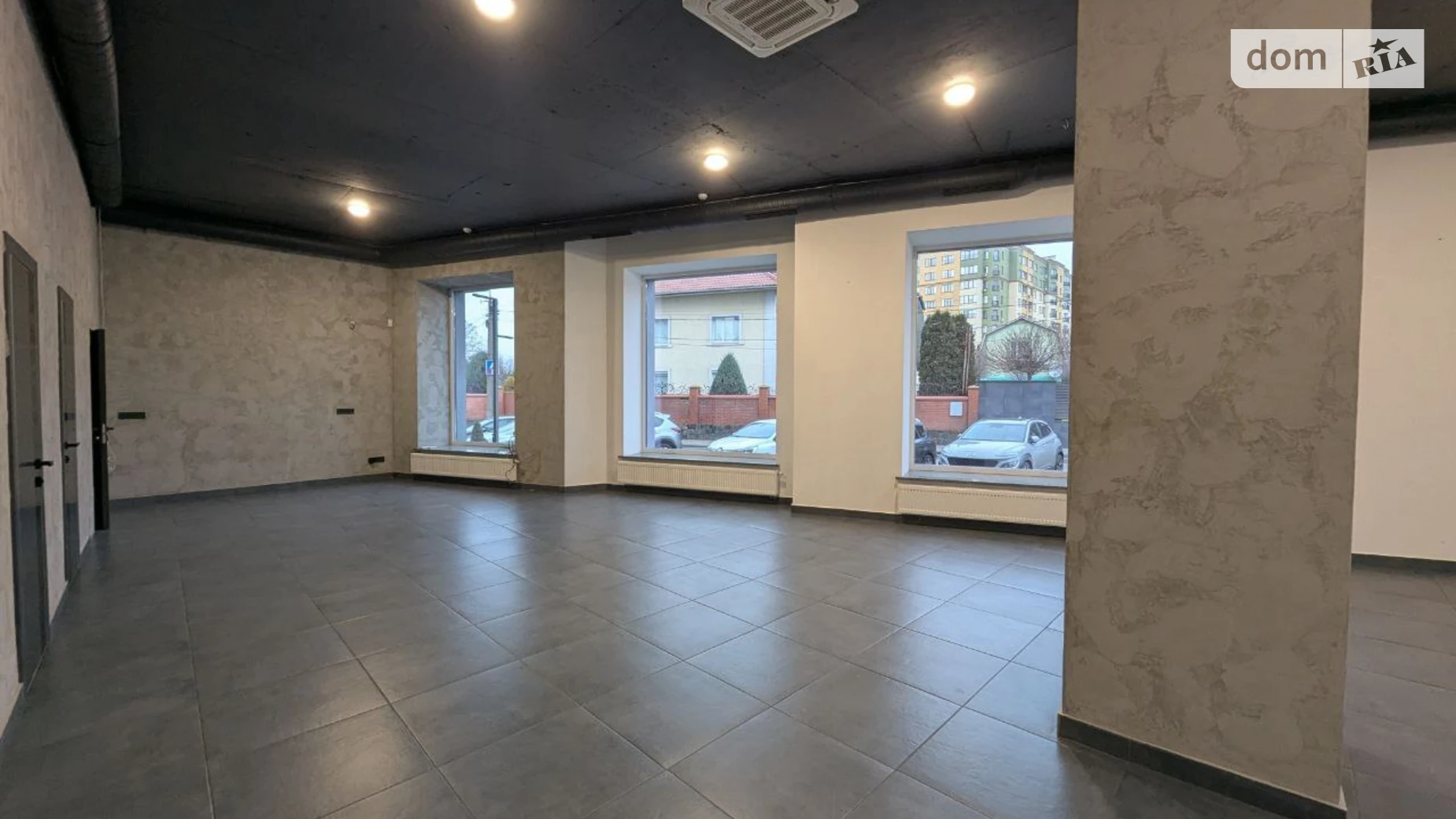 Здається в оренду приміщення вільного призначення 142 кв. м в 5-поверховій будівлі, цена: 71000 грн - фото 2