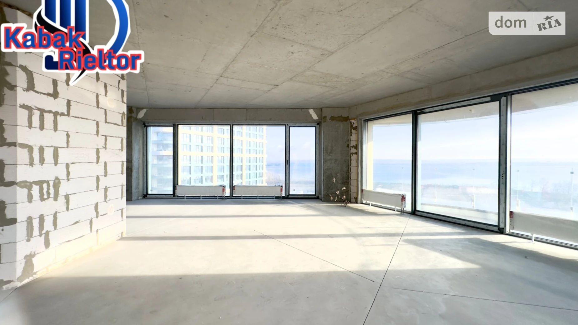 Продається 1-кімнатна квартира 95.7 кв. м у Дніпрі, вул. Набережна Перемоги, 7 корпус 2 - фото 2